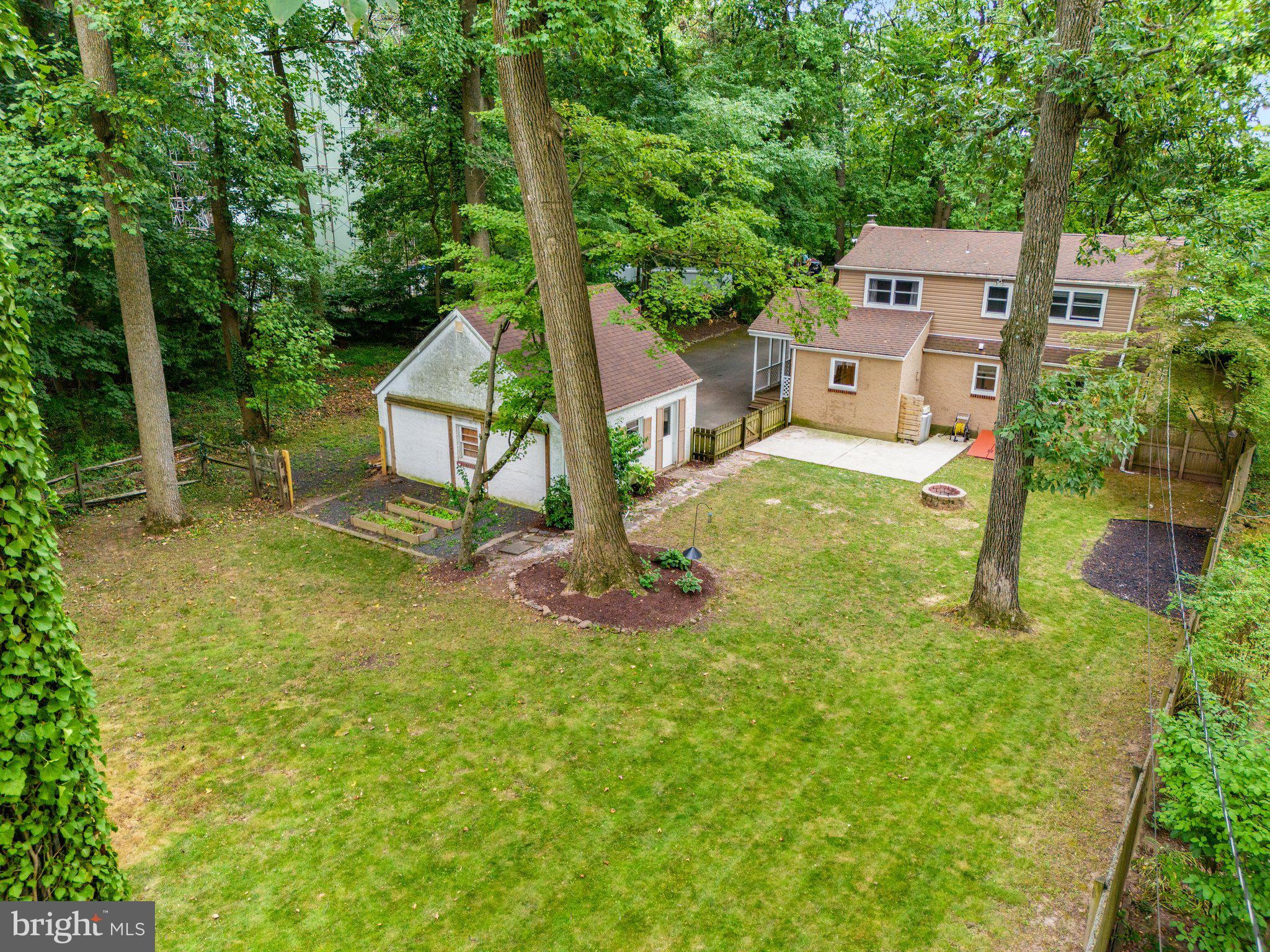 MAPLEWOOD - Residential