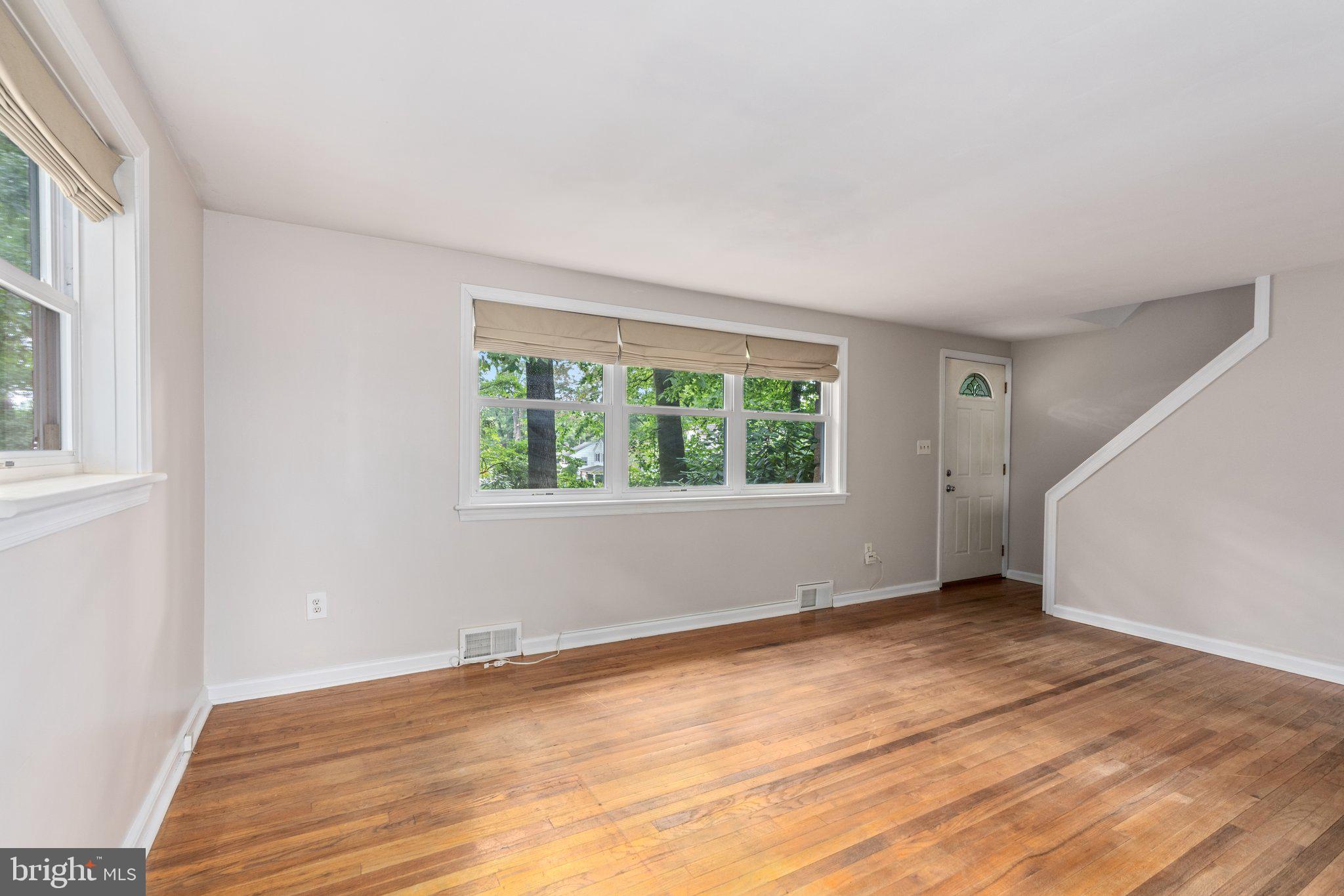 MAPLEWOOD - Residential
