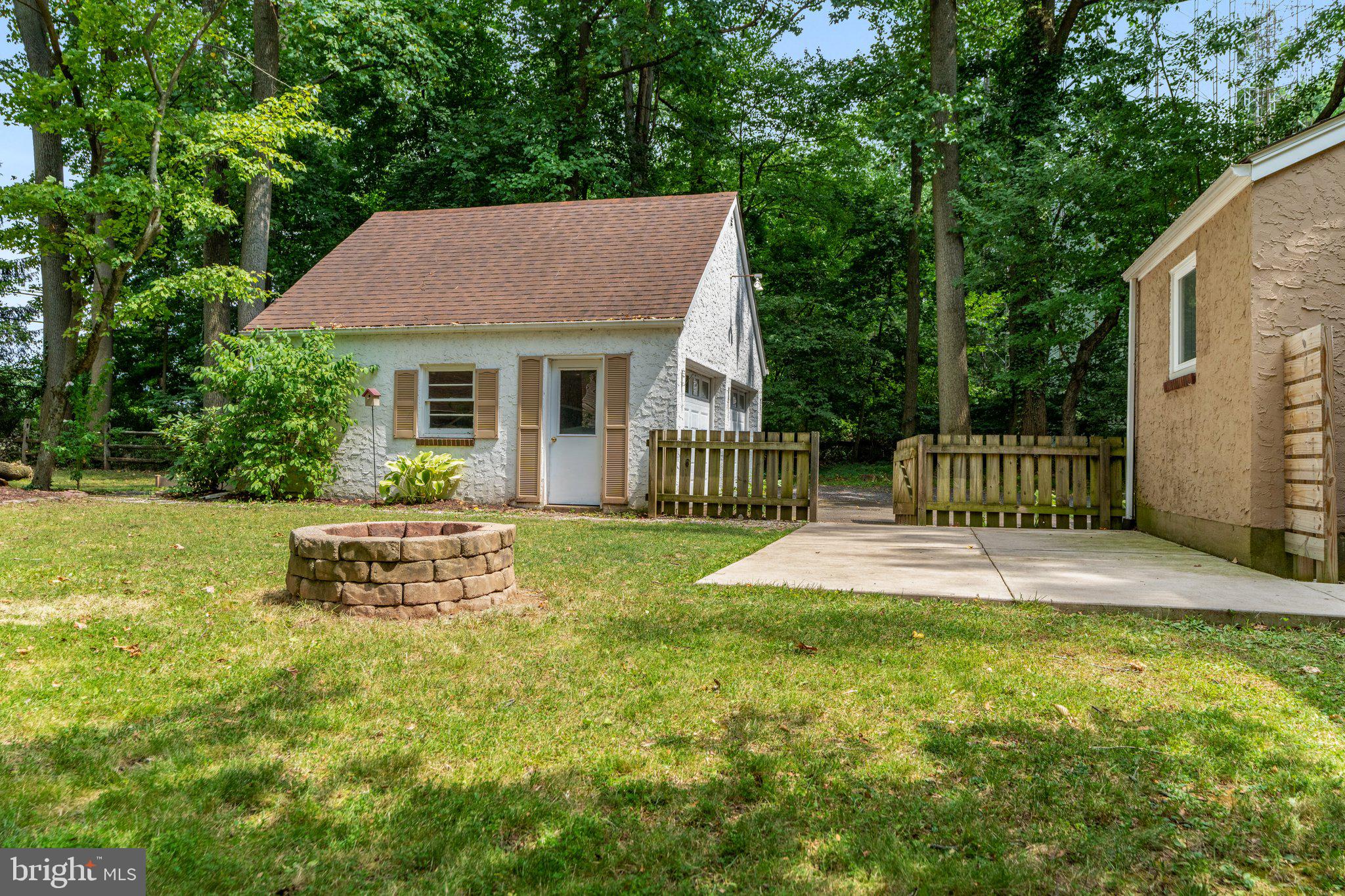 MAPLEWOOD - Residential