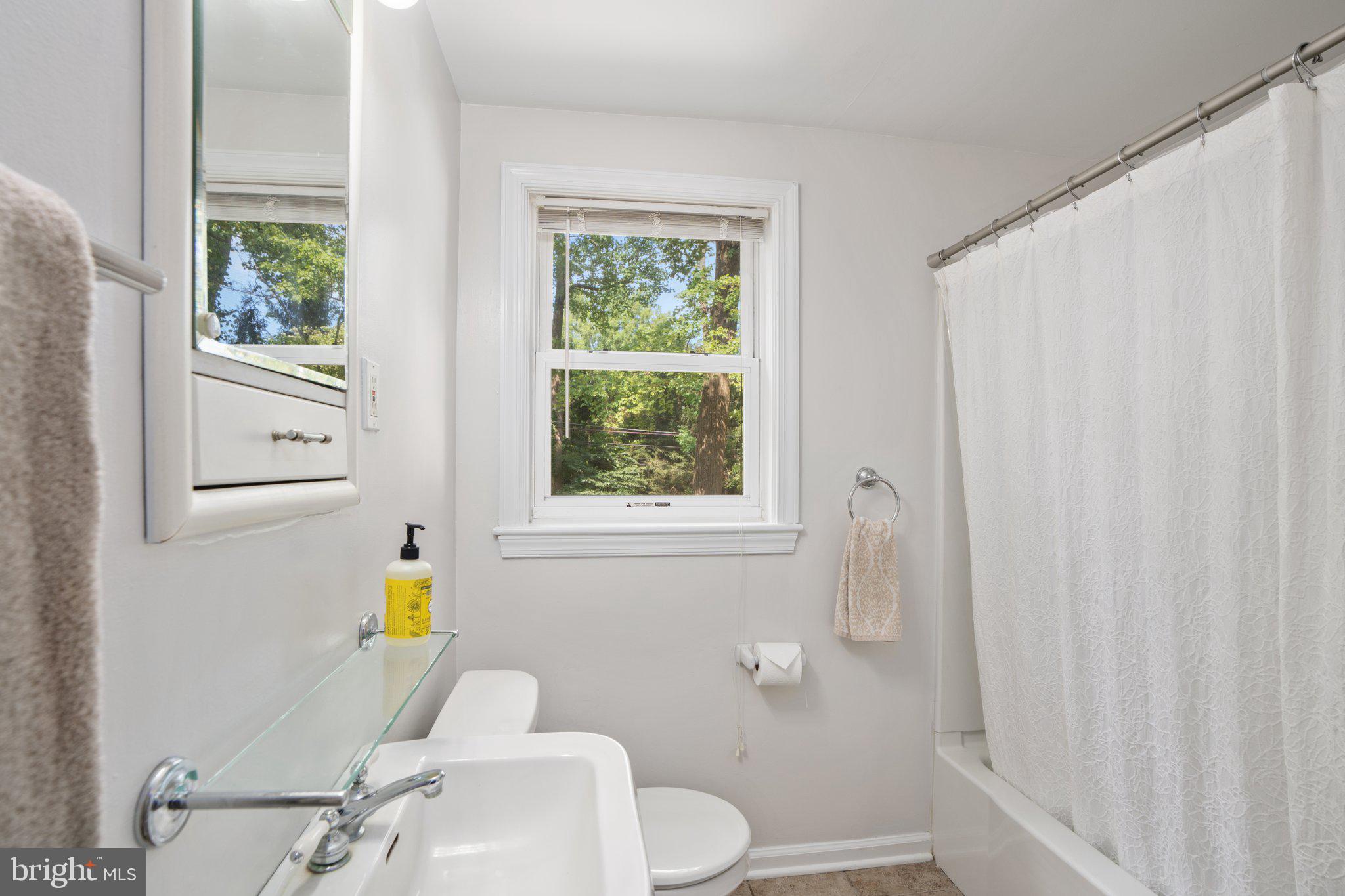 MAPLEWOOD - Residential