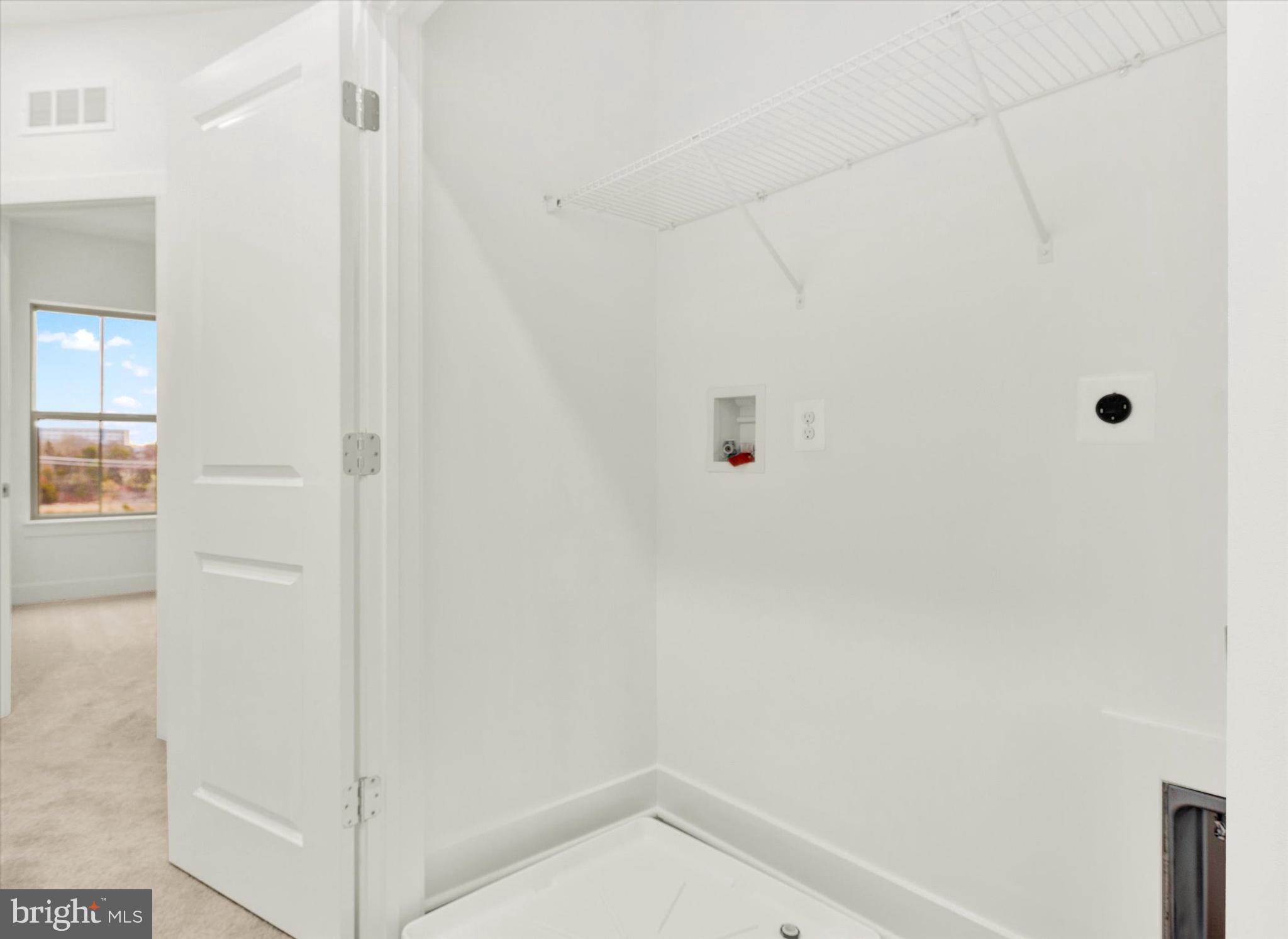 THE GROVE - Residential Lease