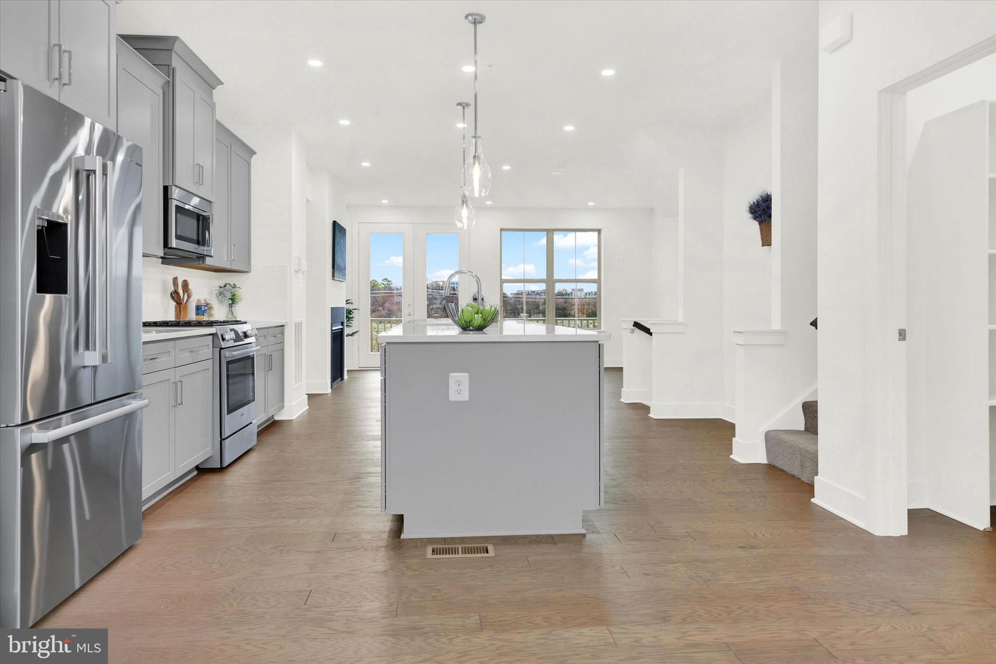 THE GROVE - Residential Lease