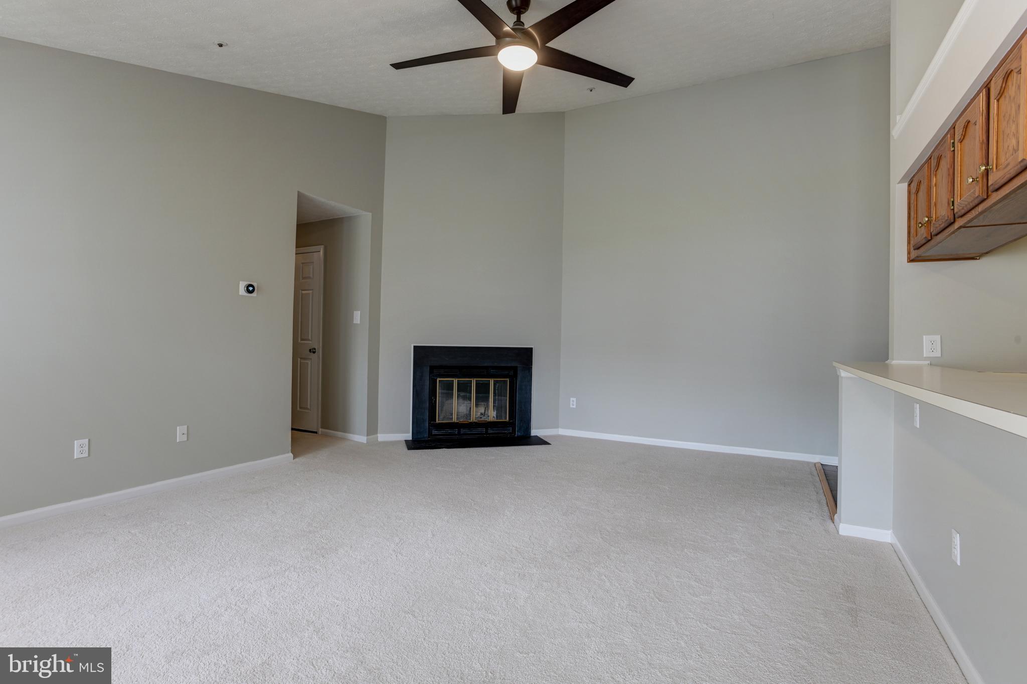 BRENTWOOD CONDO - Residential