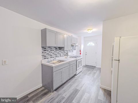 38 BROADWAY D LAUREL SPRINGS NJ 08021