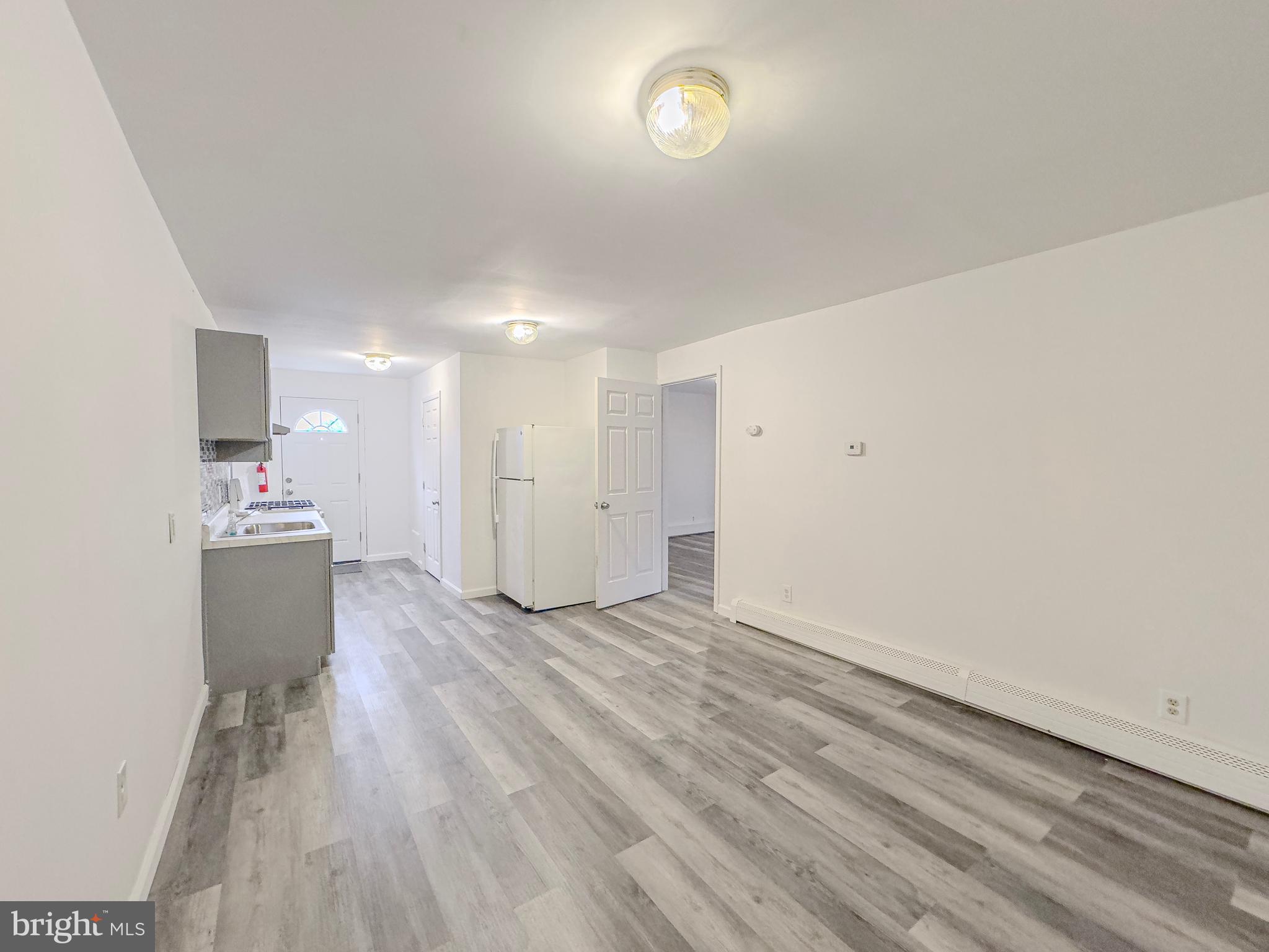 38 BROADWAY D