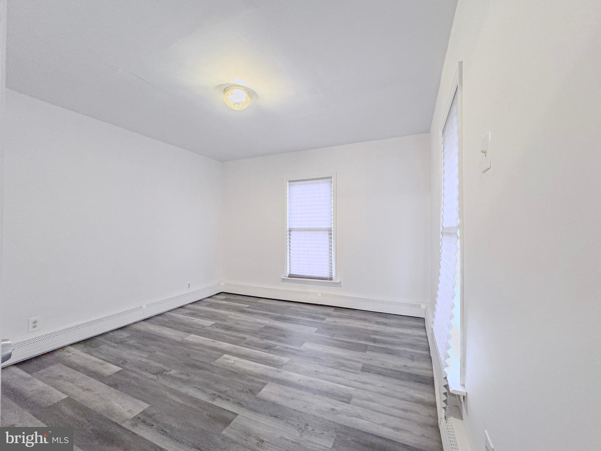 38 BROADWAY D