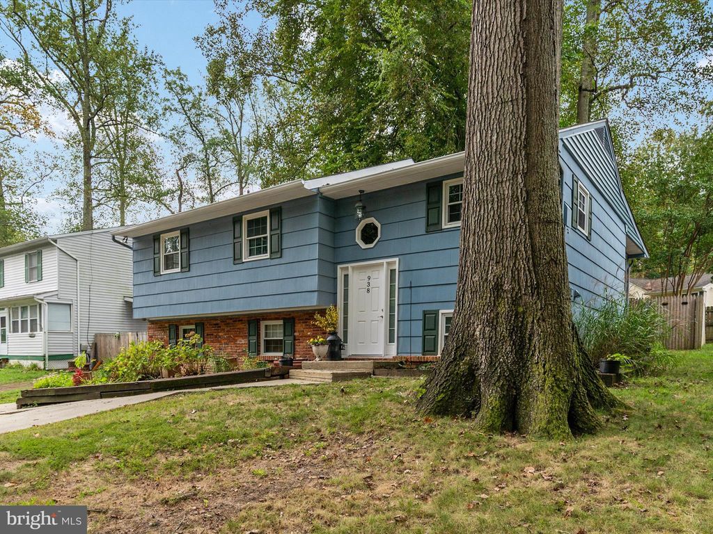 Photo of 938 Diggs Road, CROWNSVILLE, MD 21032 (MLS # MDAA2126164)