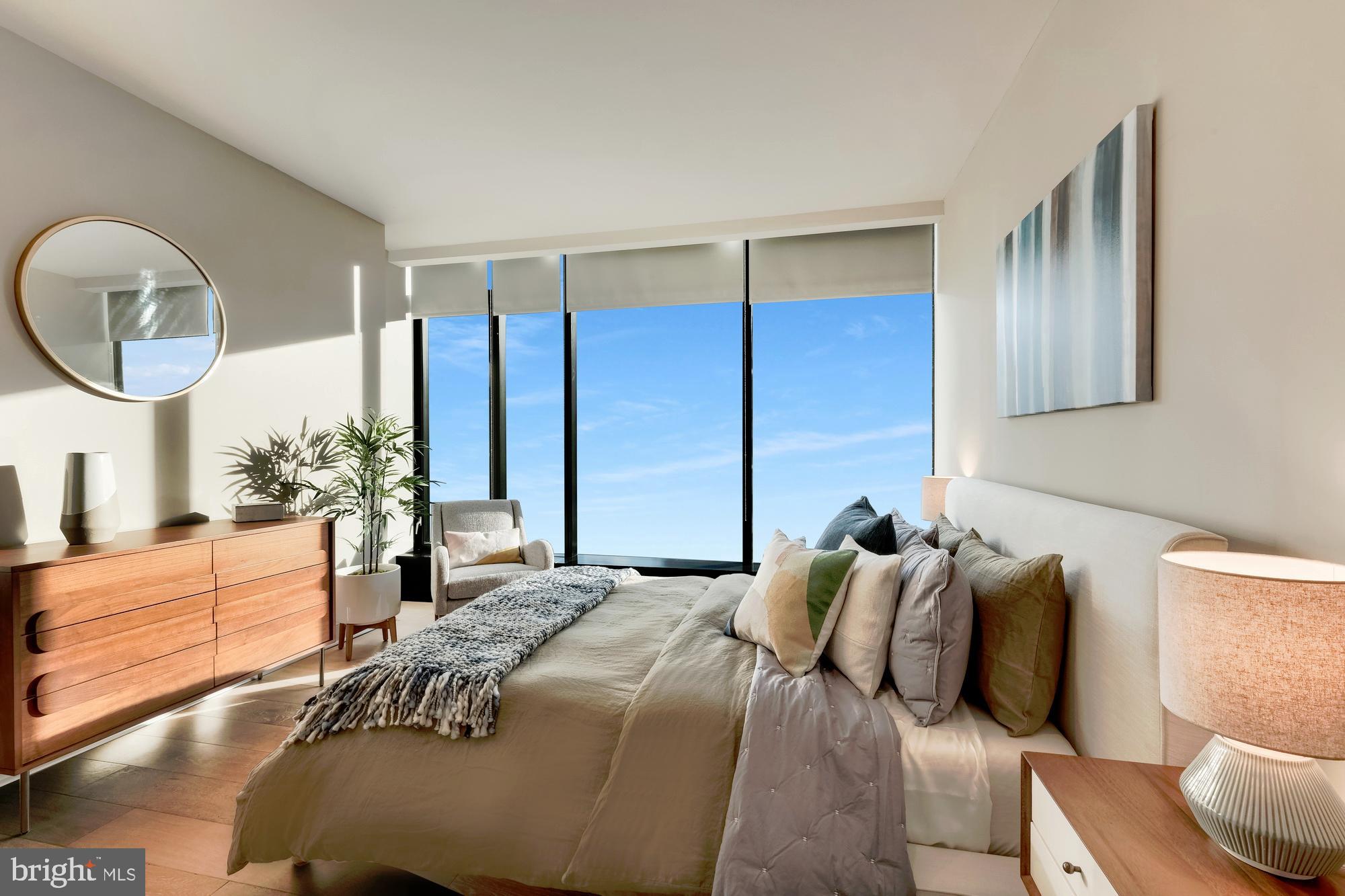 LOGAN SQUARE - Residential Lease