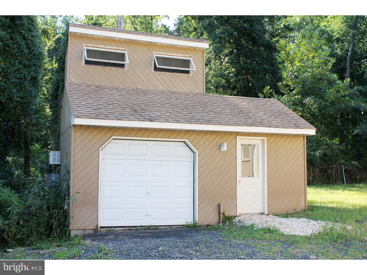 NONE AVAILABLE - Commercial Lease