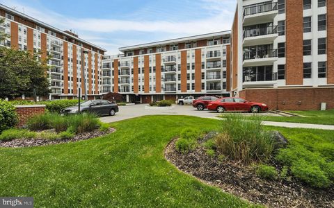 Condo For Sale - 6606 Park Heights Avenue #615<br/> Baltimore City County, BALTIMORE, MD 21215