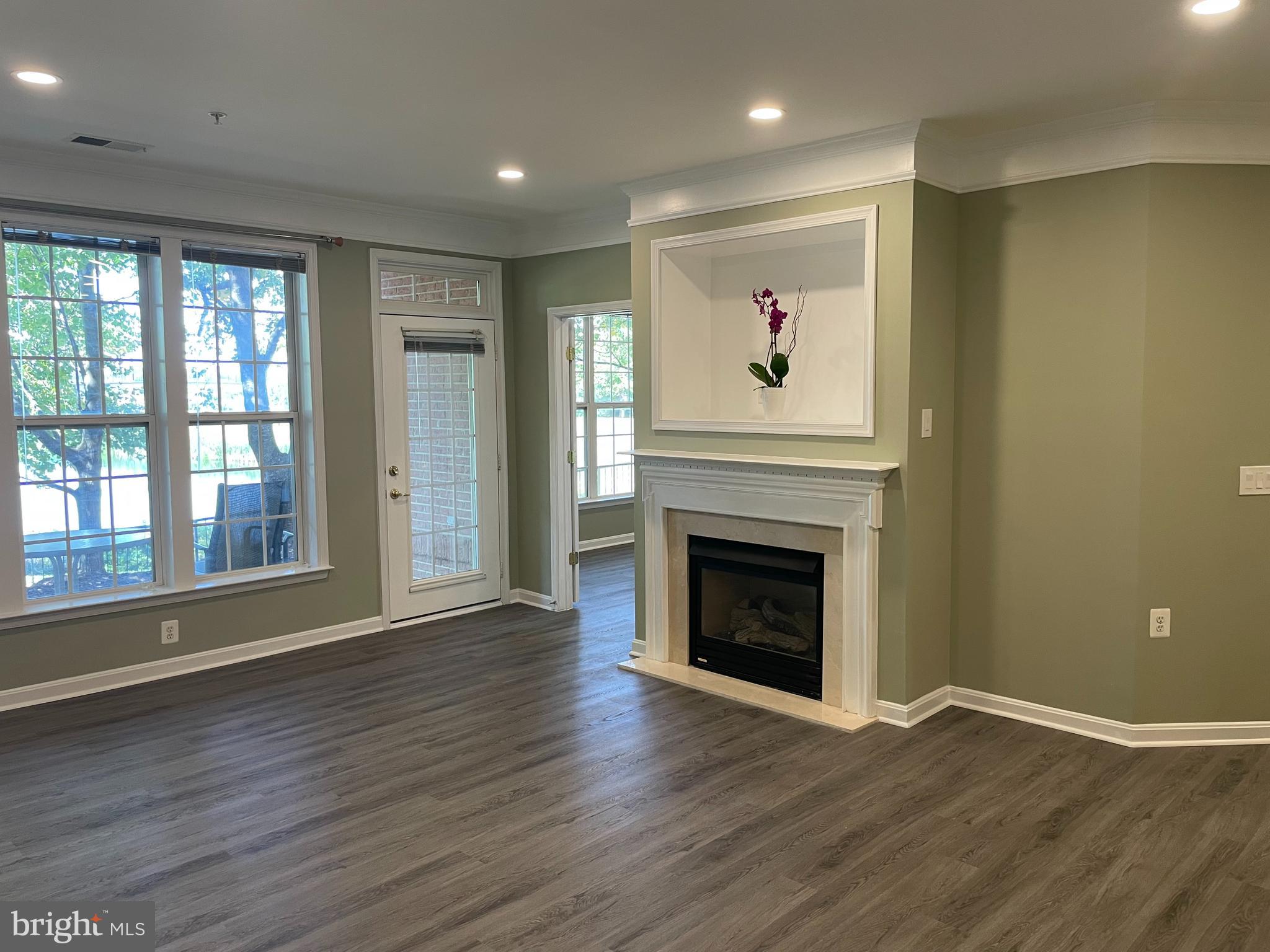 MADISON PARK AT WEST MARKET - Residential Lease