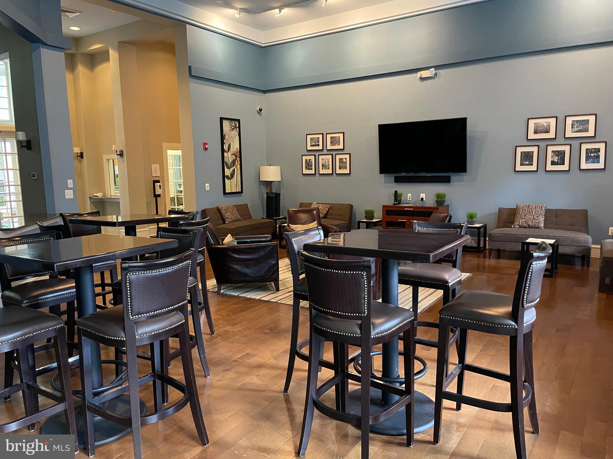 MADISON PARK AT WEST MARKET - Residential Lease