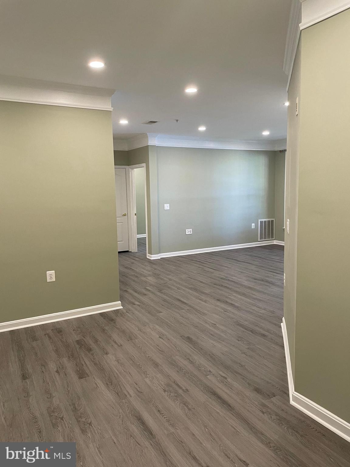 MADISON PARK AT WEST MARKET - Residential Lease