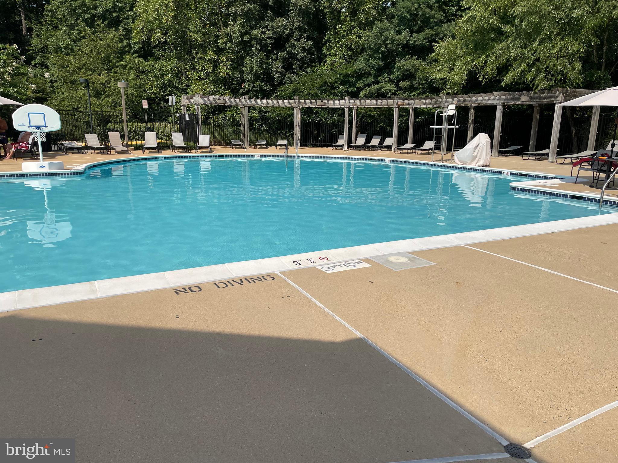 MADISON PARK AT WEST MARKET - Residential Lease