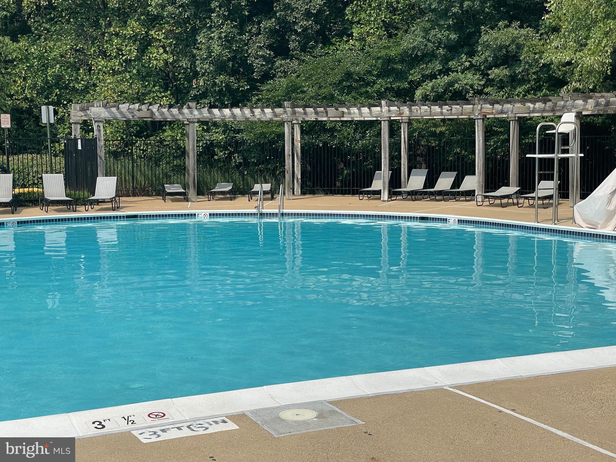 MADISON PARK AT WEST MARKET - Residential Lease