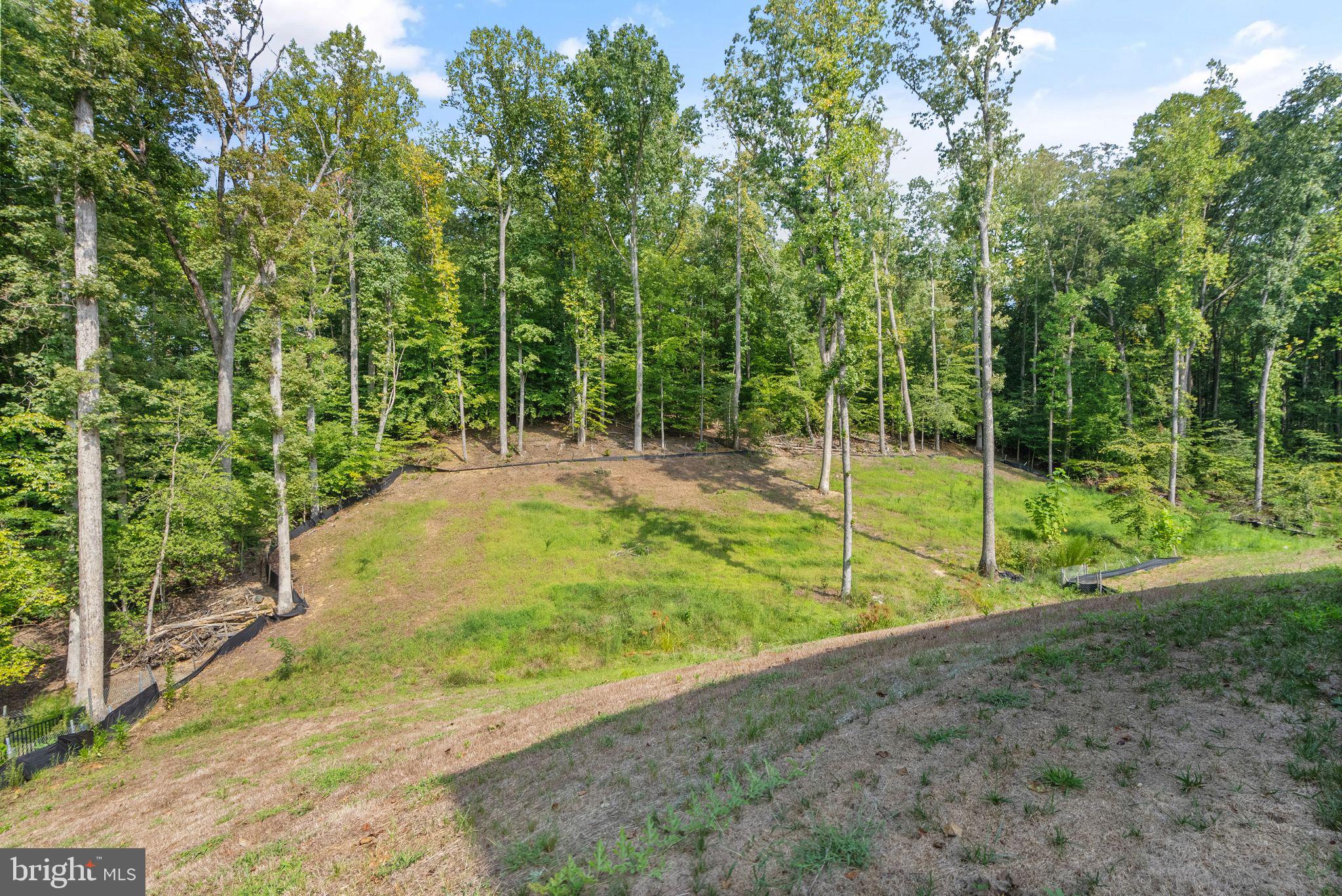 AQUIA OVERLOOK - Residential Lease