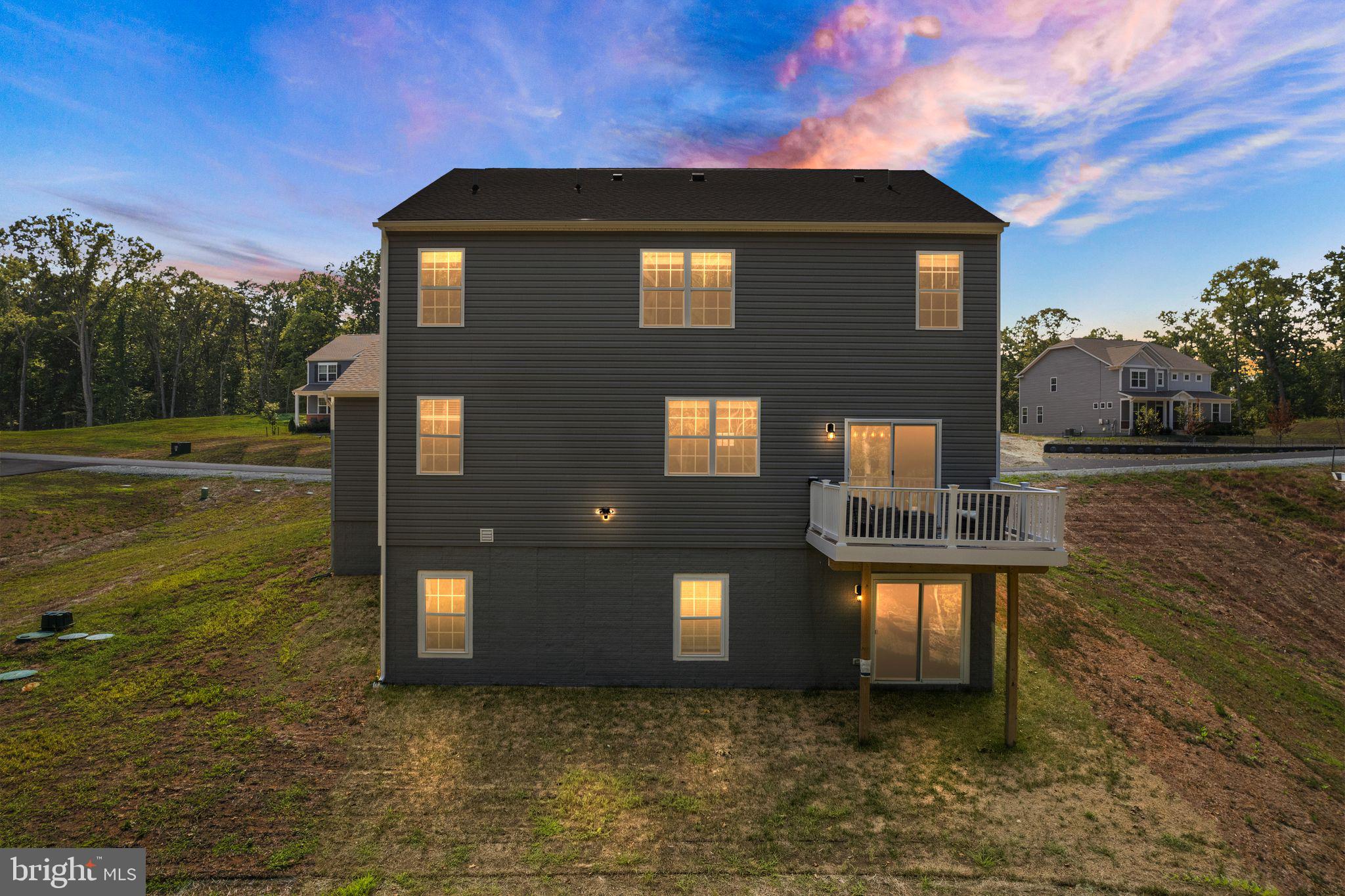 AQUIA OVERLOOK - Residential Lease