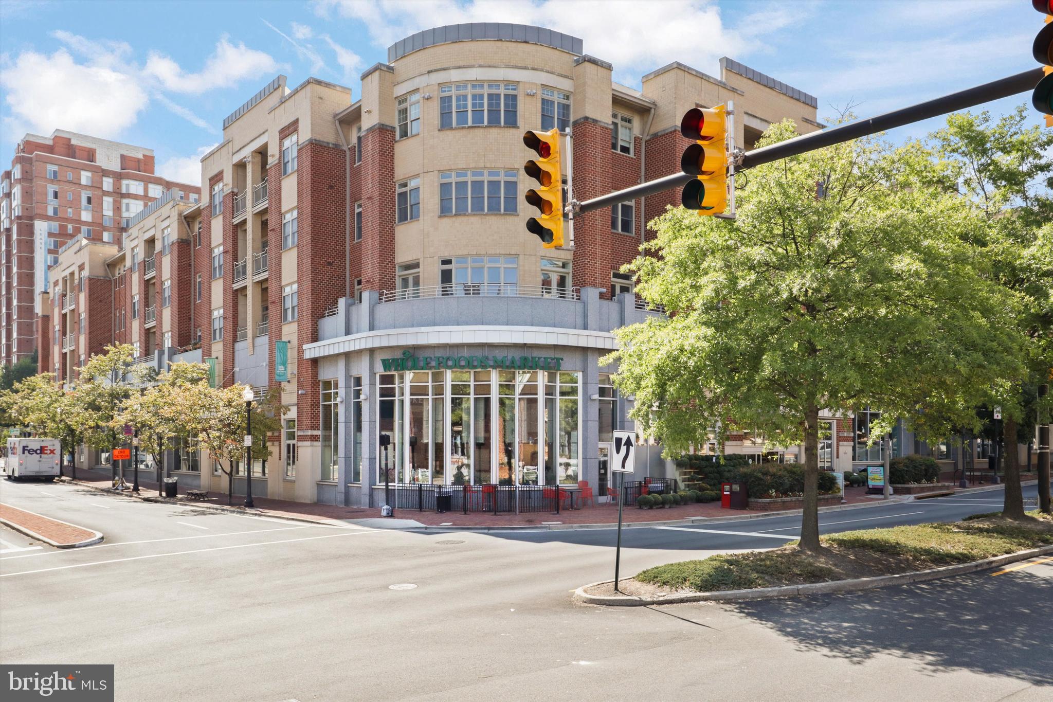 THE ROYALTON - Residential Lease