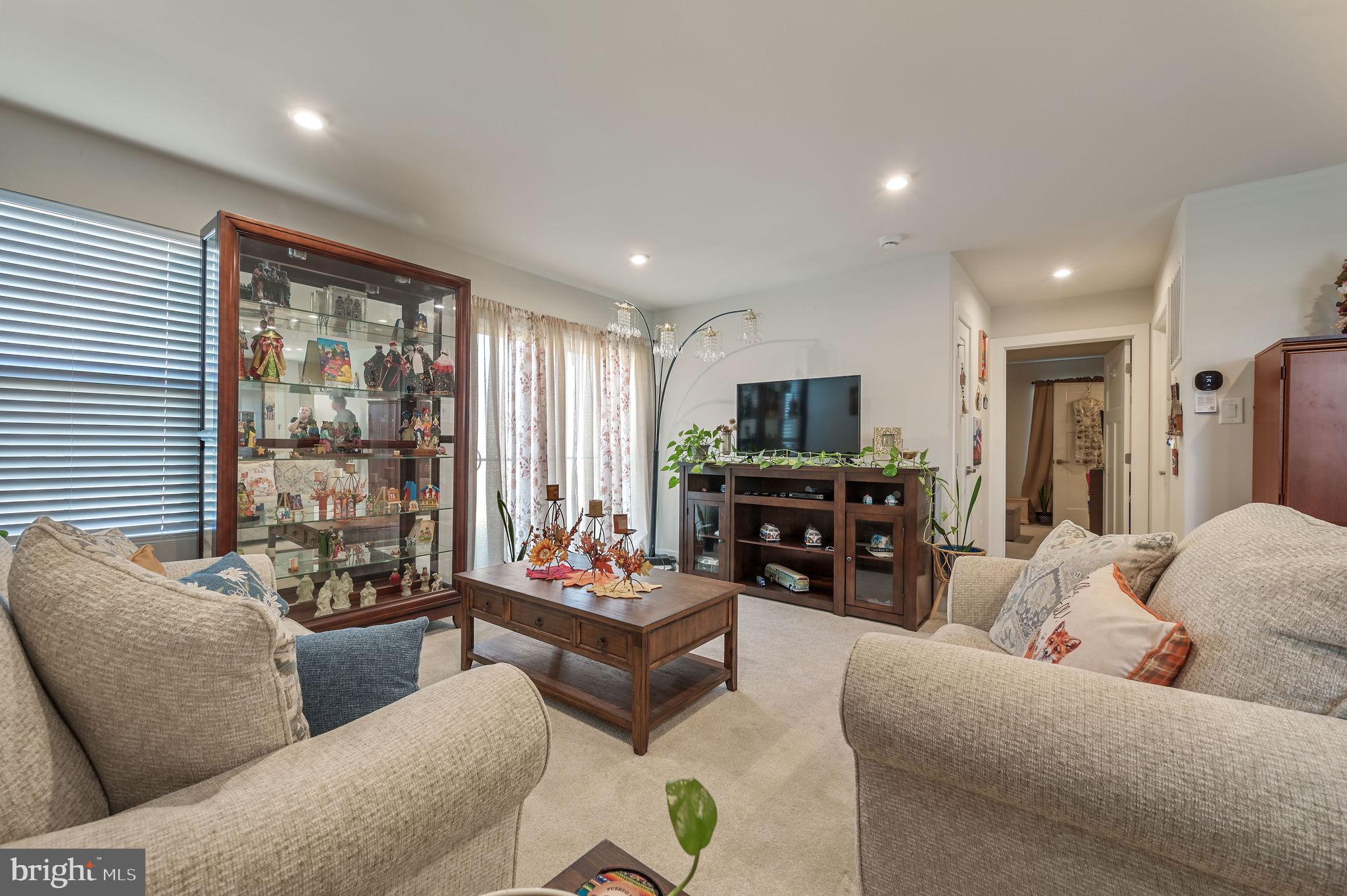 ALDERLEAF MEADOWS - Residential