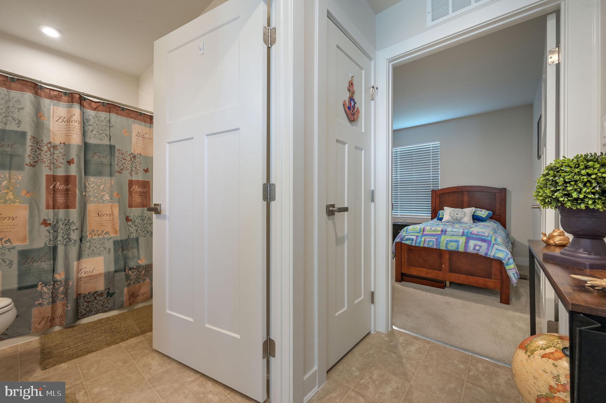 ALDERLEAF MEADOWS - Residential