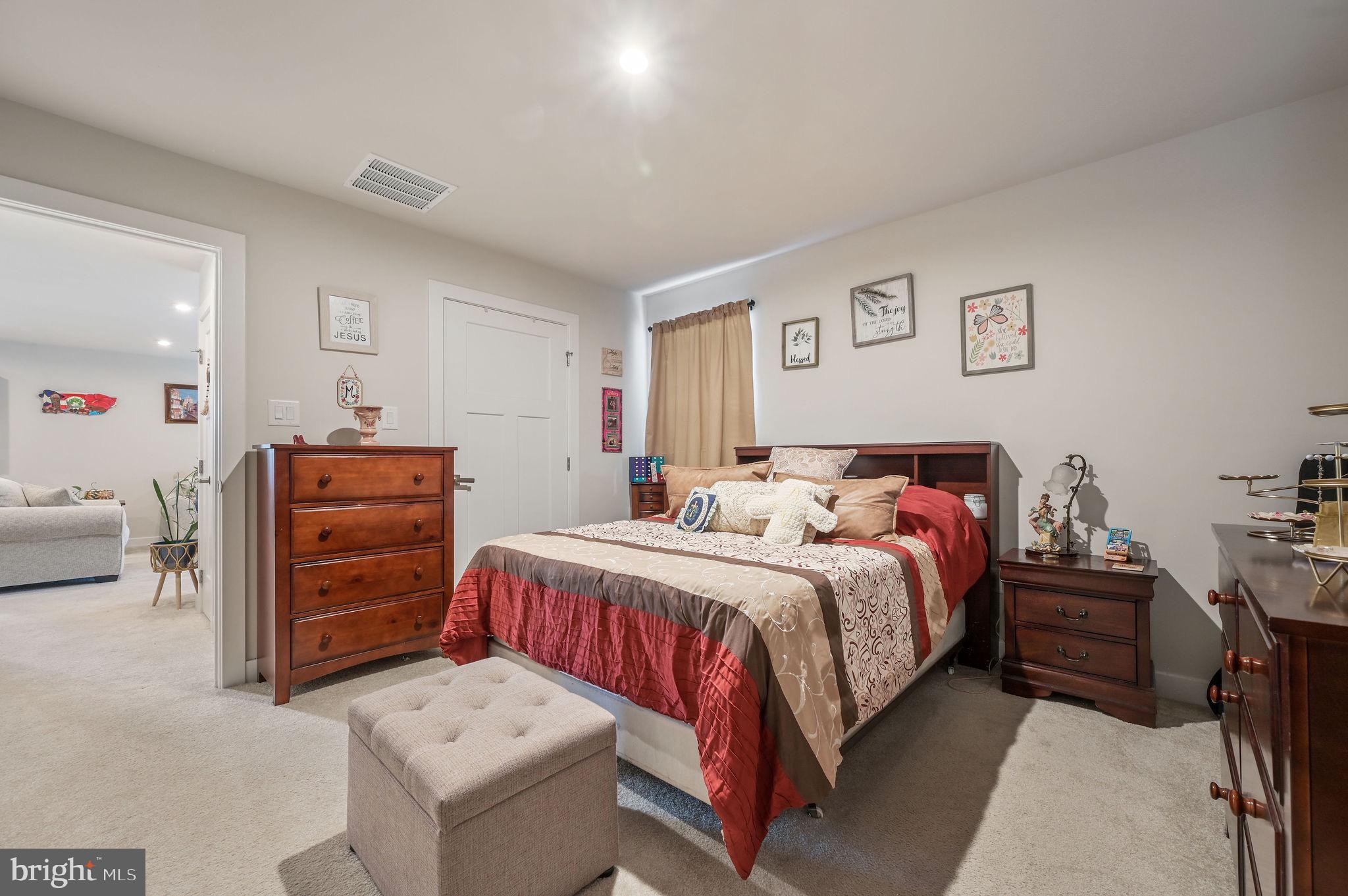 ALDERLEAF MEADOWS - Residential