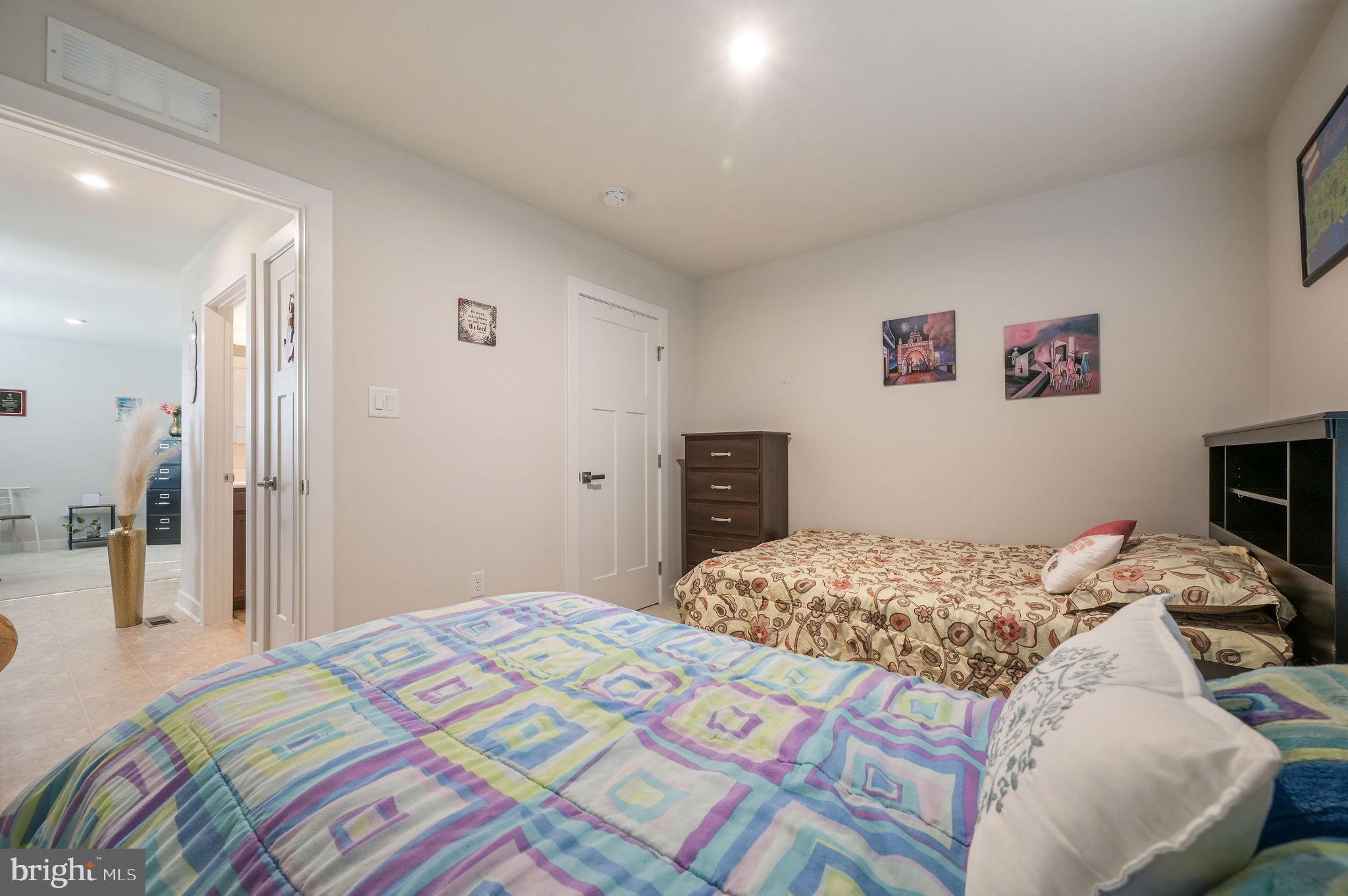 ALDERLEAF MEADOWS - Residential