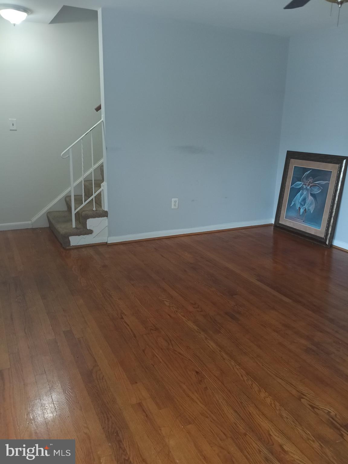 3049 SUNSET LANE 3049