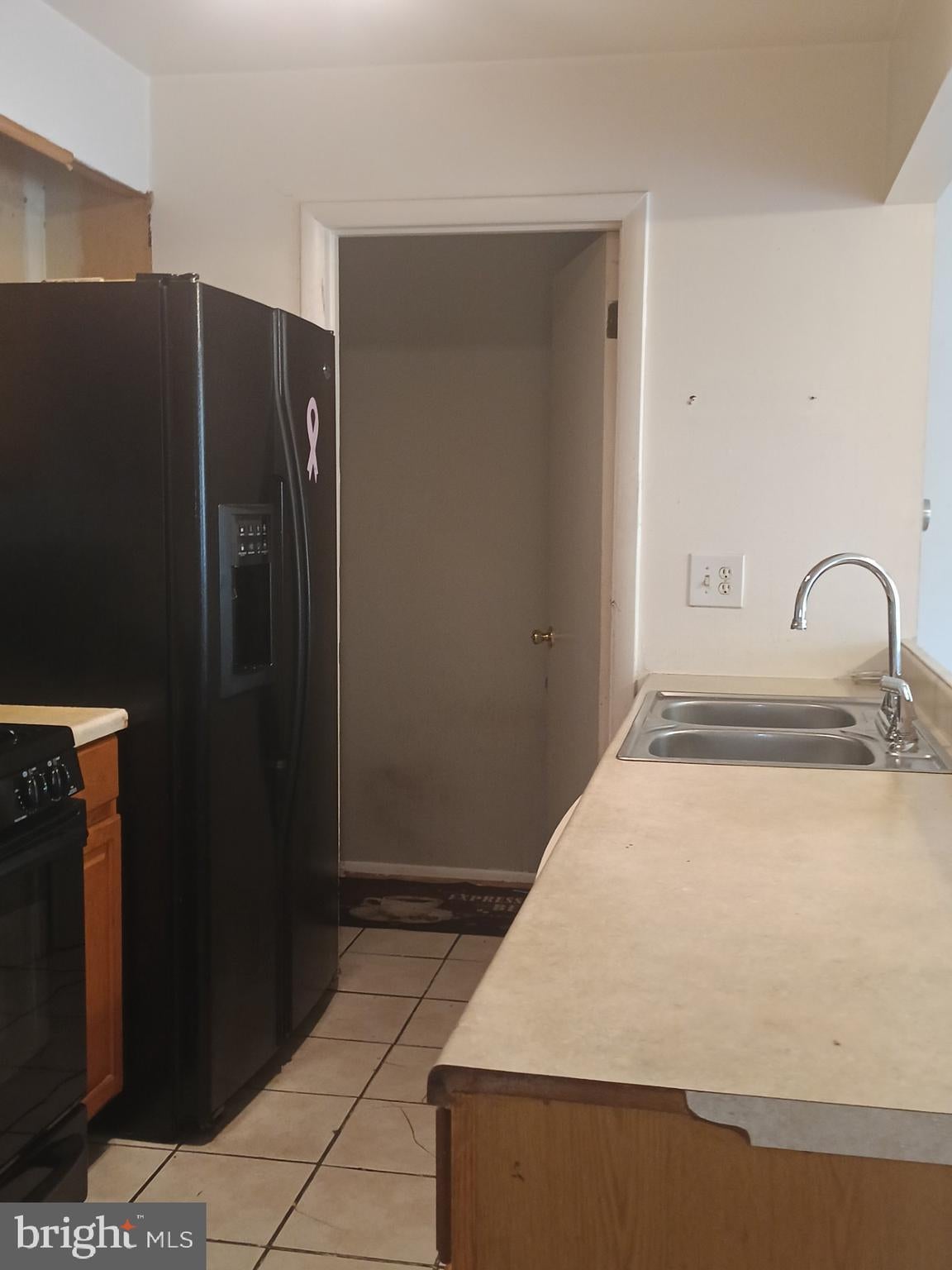 3049 SUNSET LANE 3049