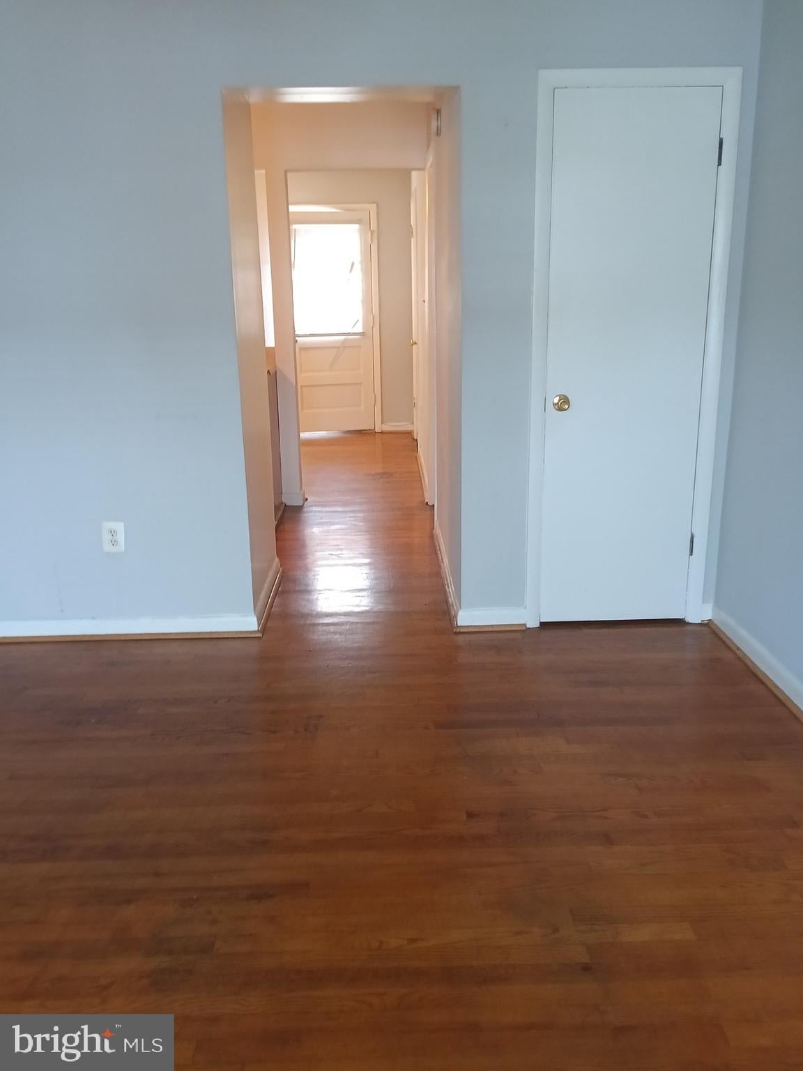 3049 SUNSET LANE 3049
