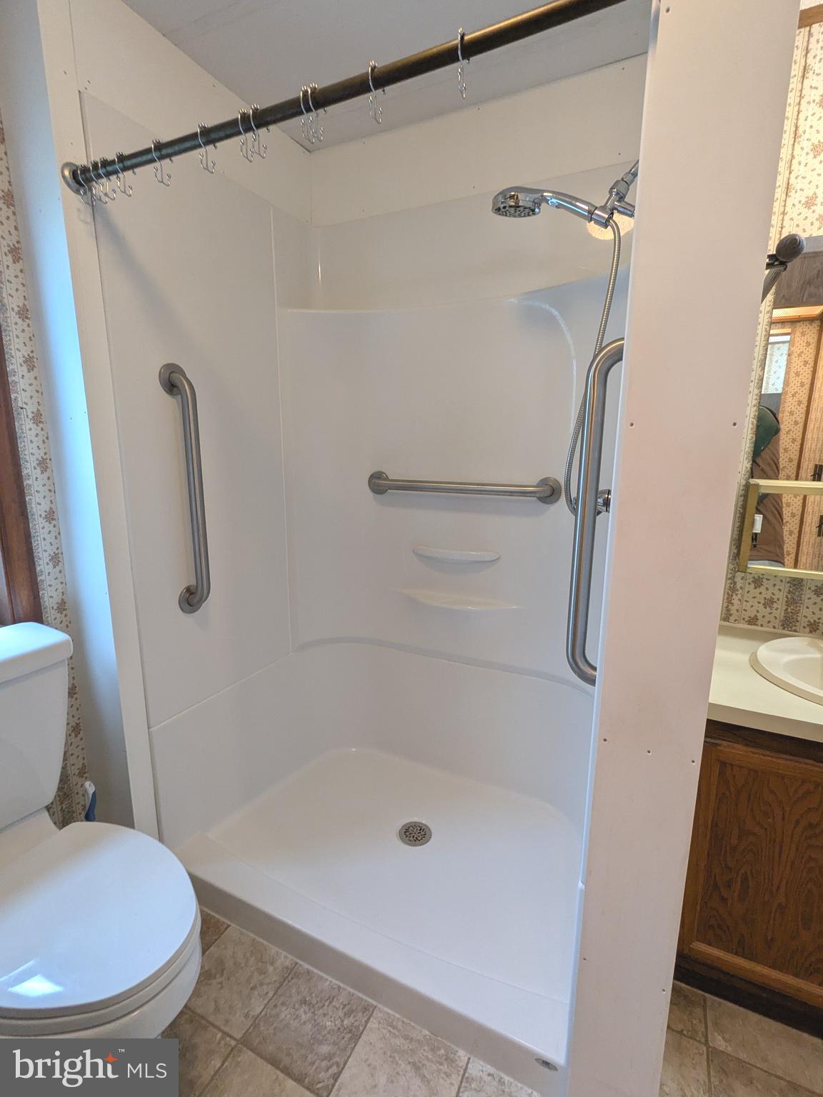 STONY RUN VILLAGE - Residential