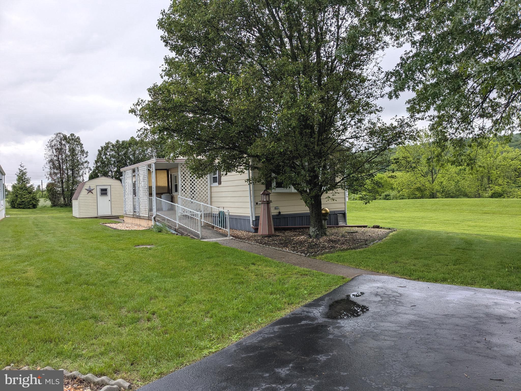 STONY RUN VILLAGE - Residential