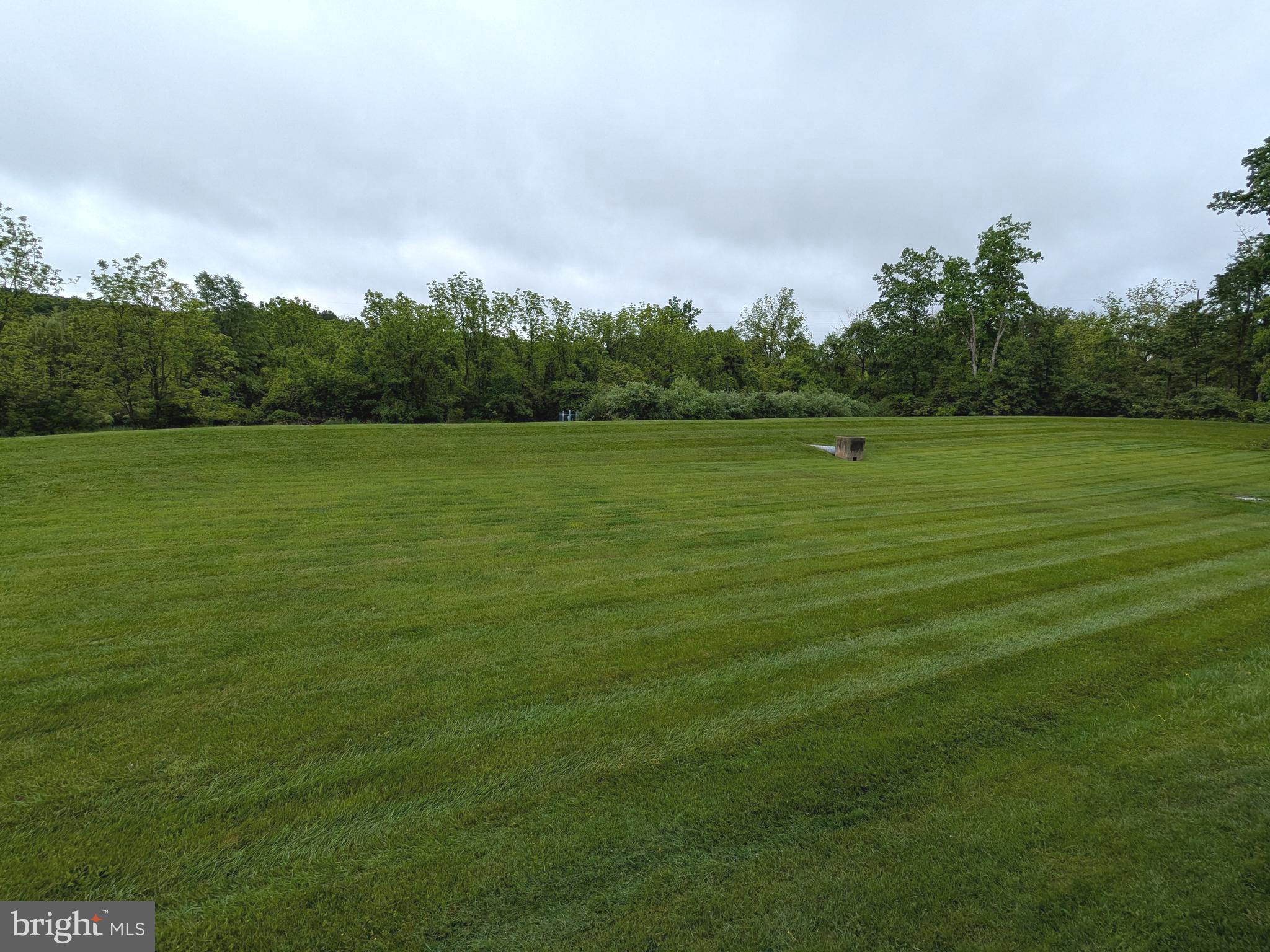 STONY RUN VILLAGE - Residential
