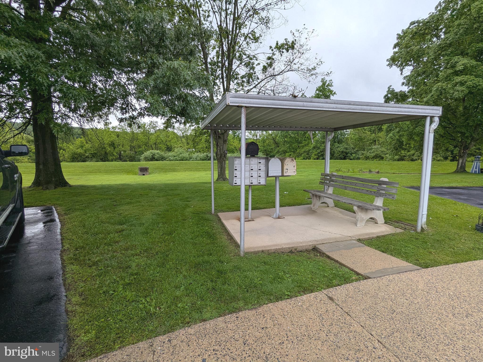 STONY RUN VILLAGE - Residential