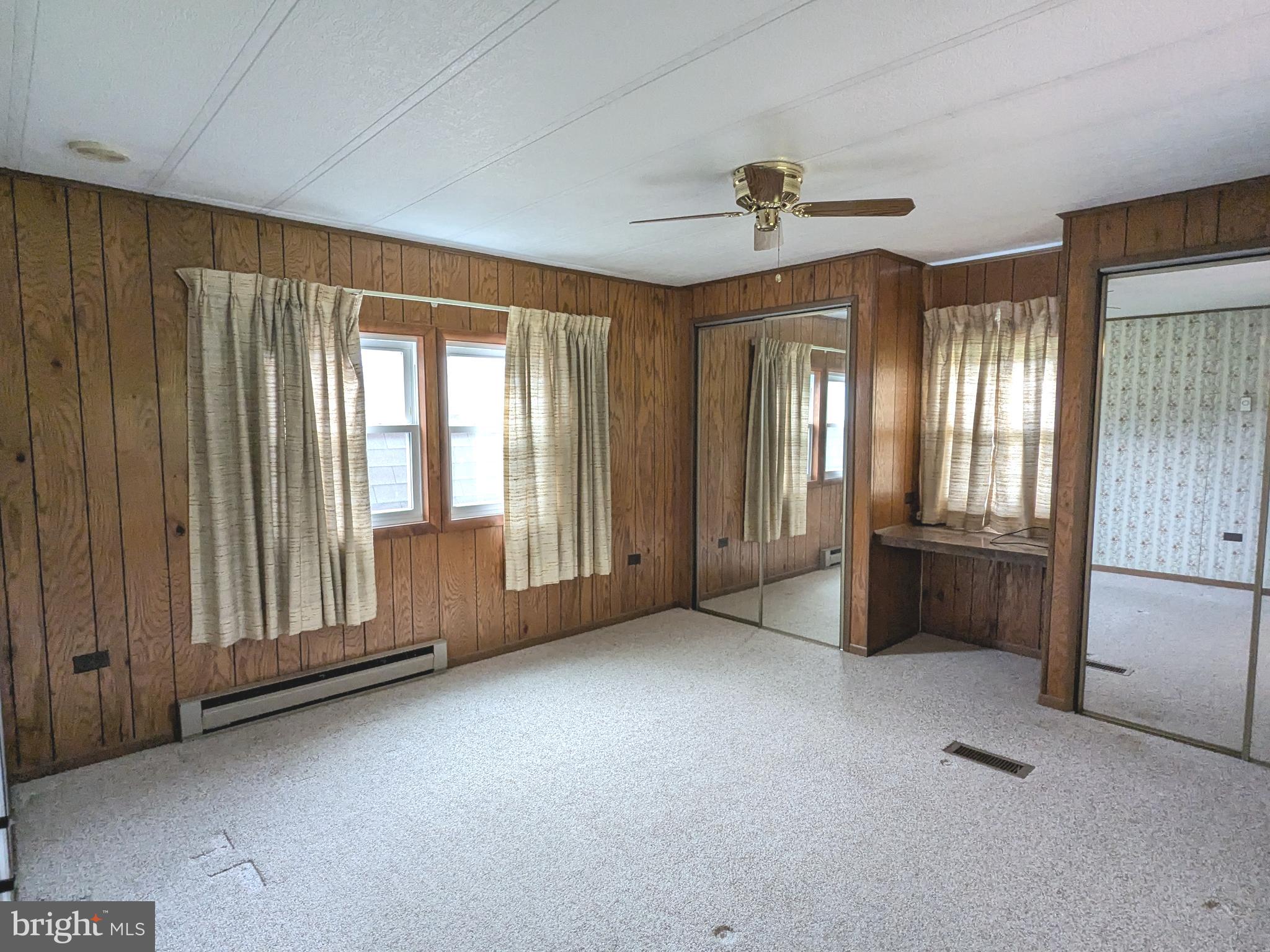 STONY RUN VILLAGE - Residential