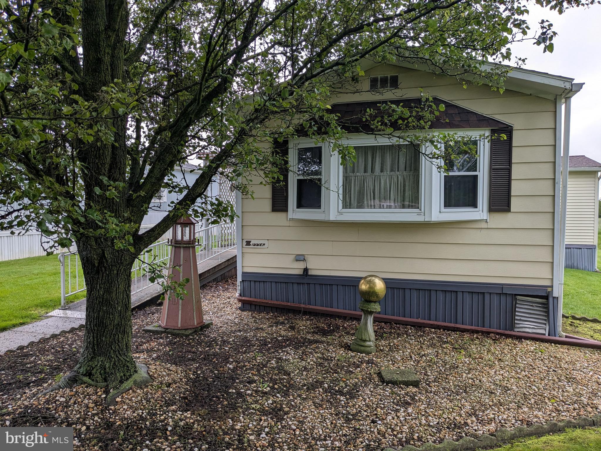 STONY RUN VILLAGE - Residential