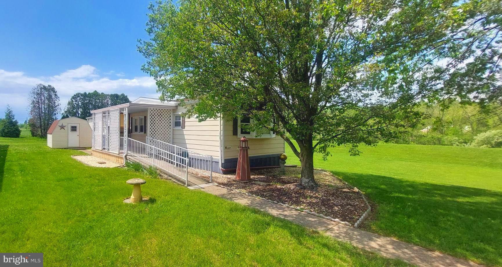 STONY RUN VILLAGE - Residential