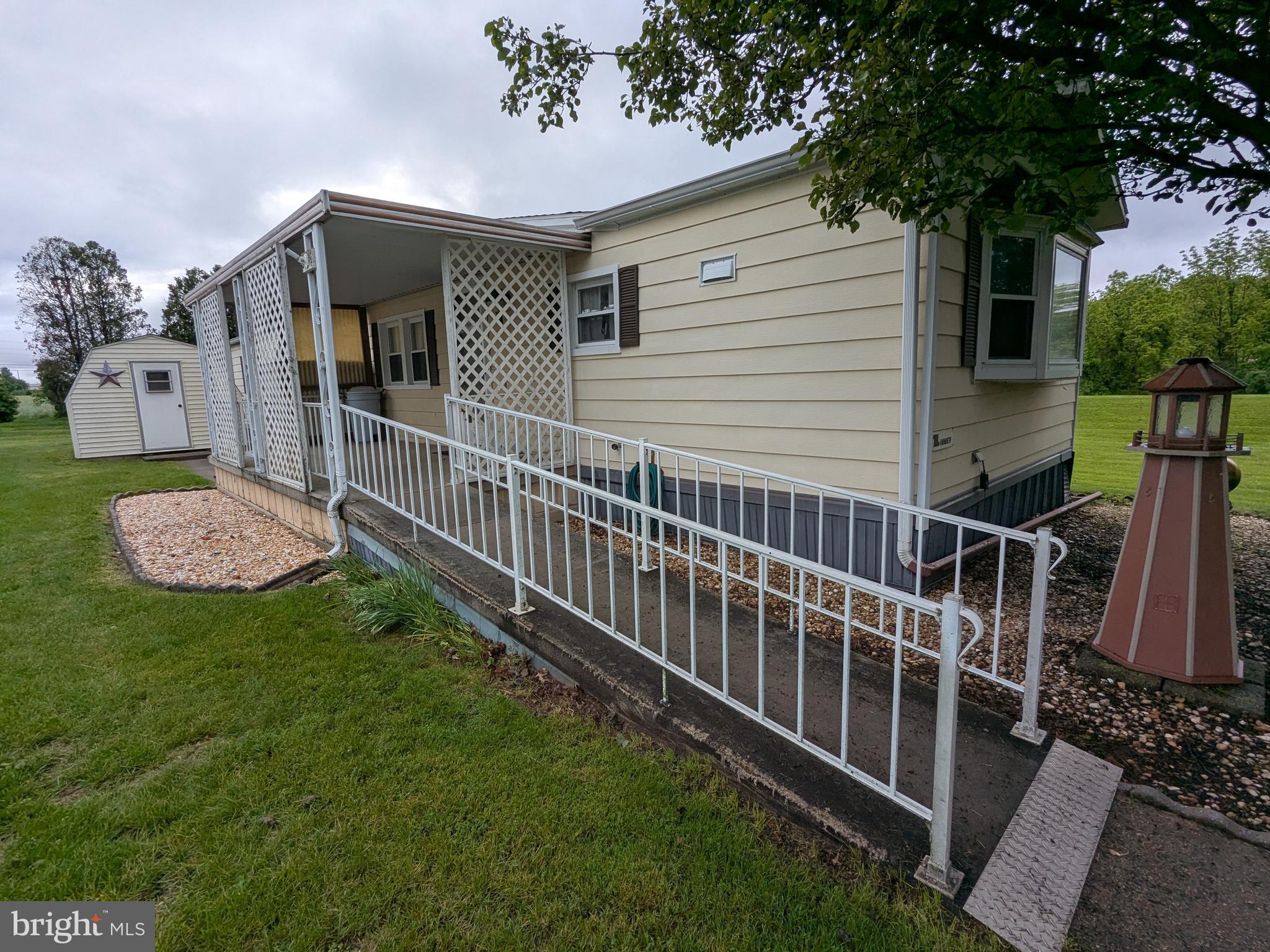 STONY RUN VILLAGE - Residential