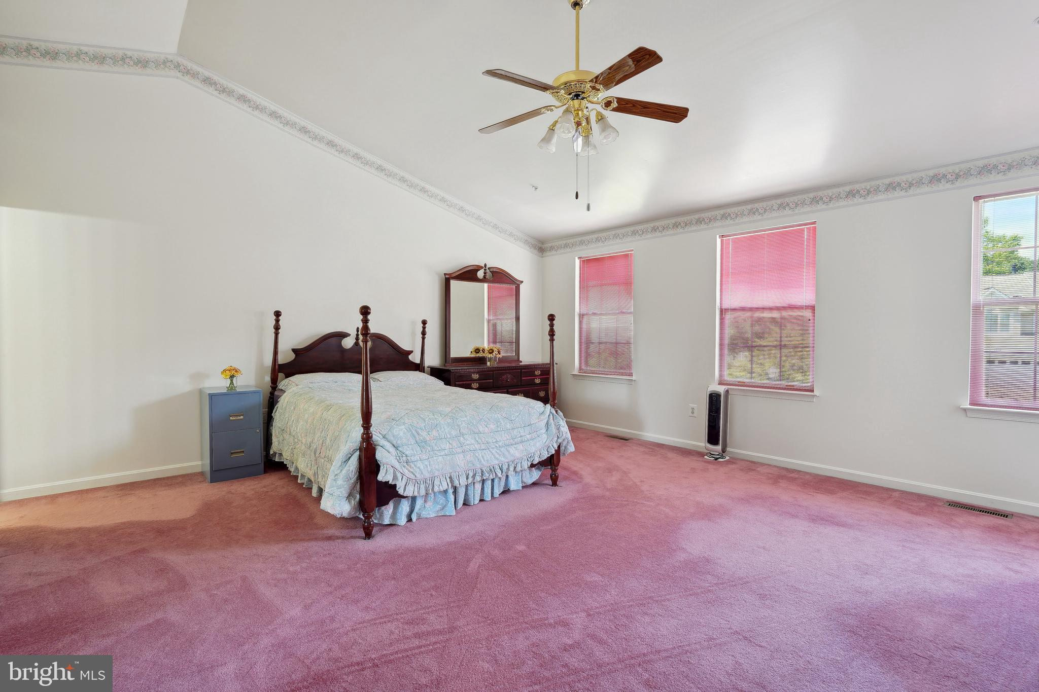 HOLLY HILL FARM - Residential