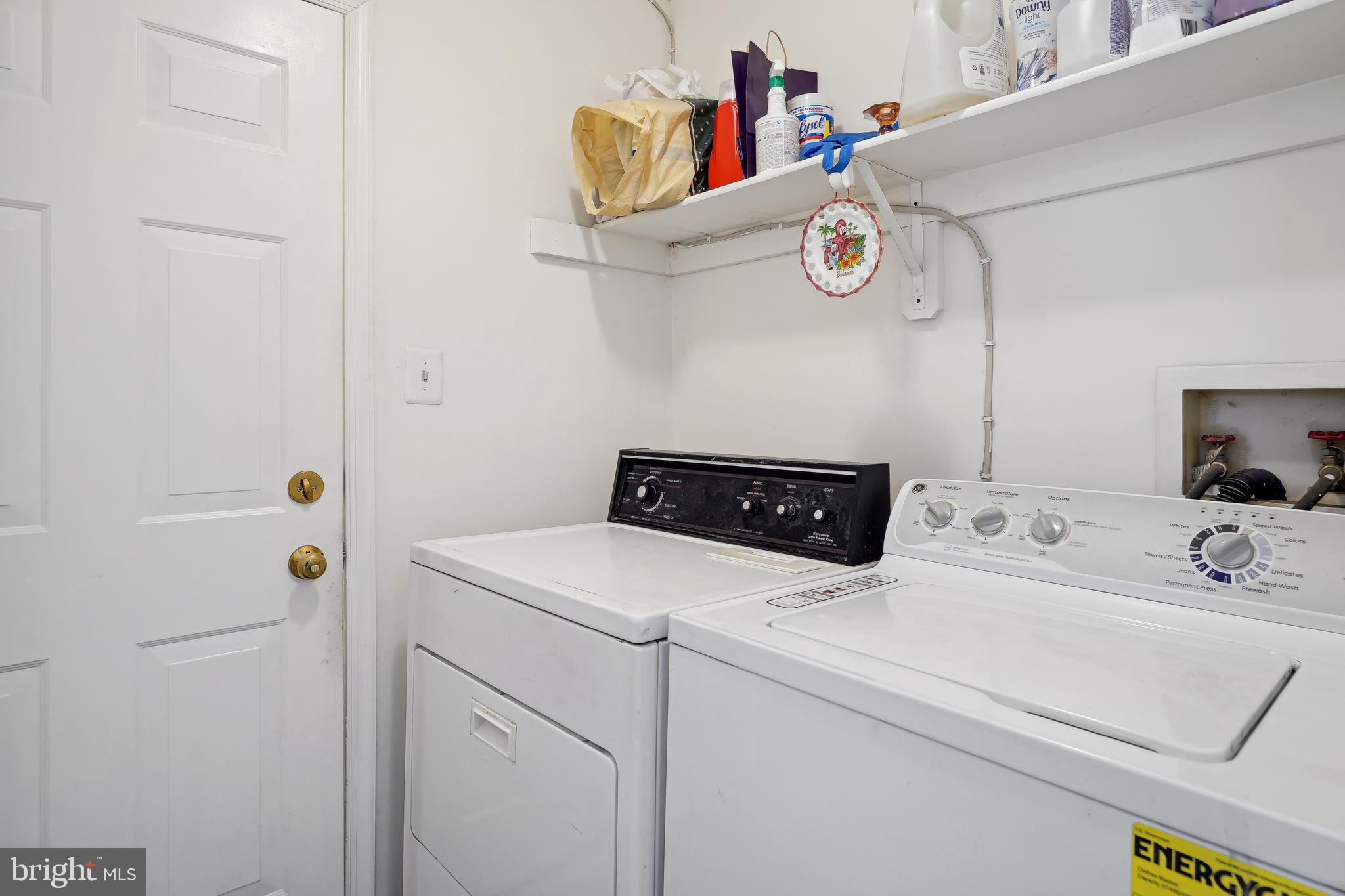 HOLLY HILL FARM - Residential