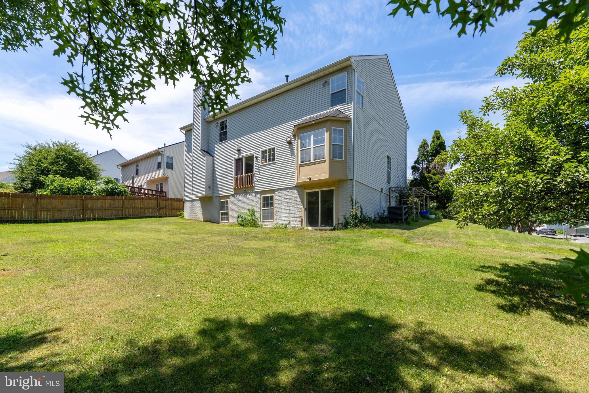 HOLLY HILL FARM - Residential