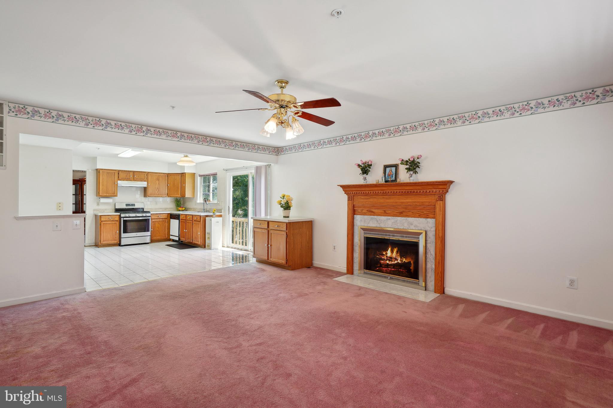 HOLLY HILL FARM - Residential