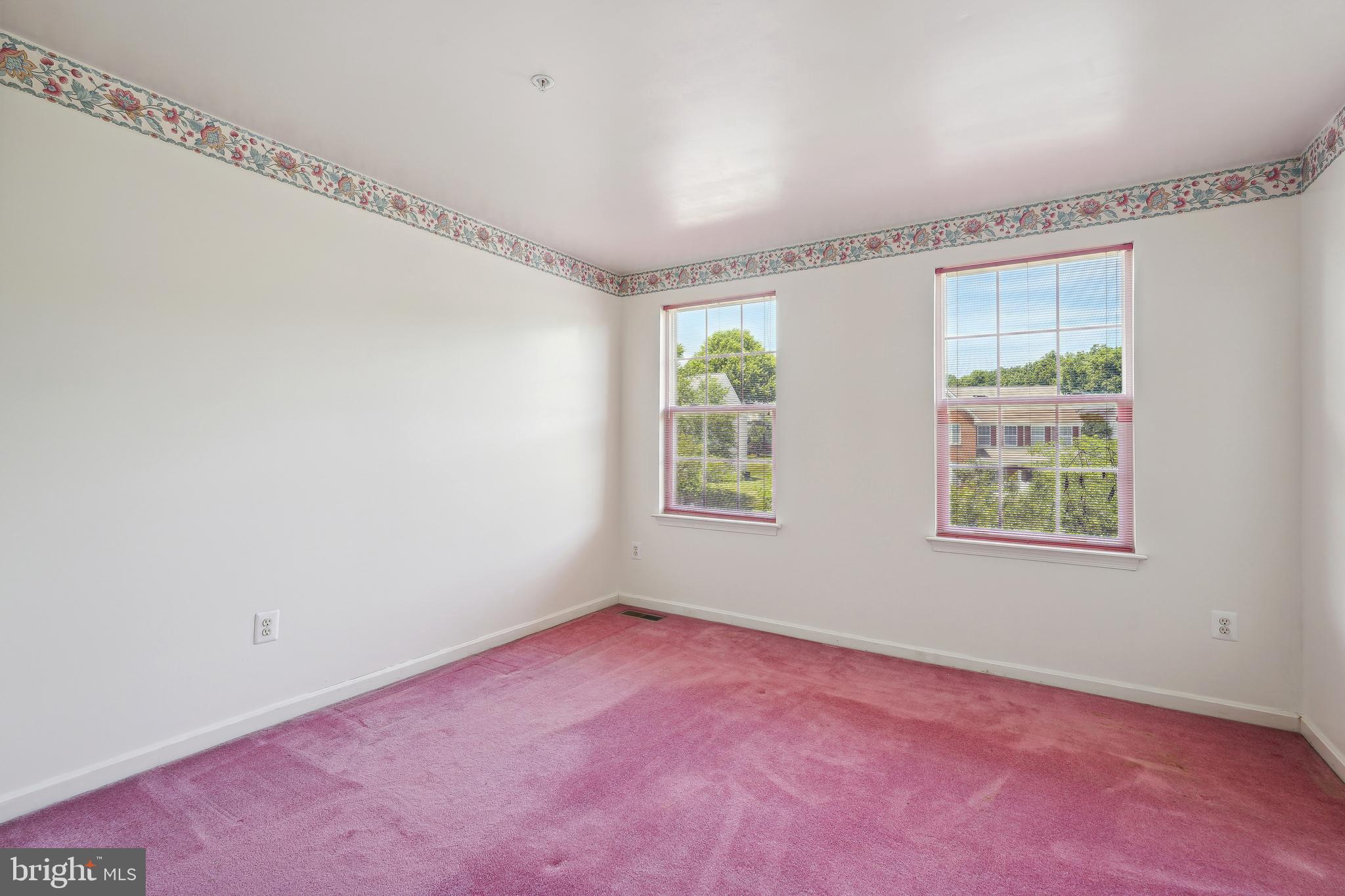 HOLLY HILL FARM - Residential