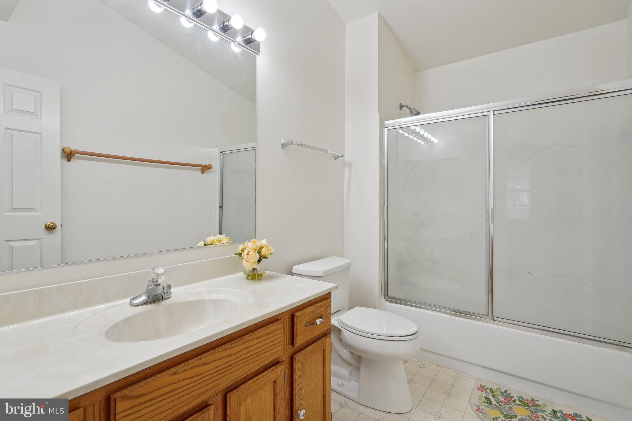 HOLLY HILL FARM - Residential