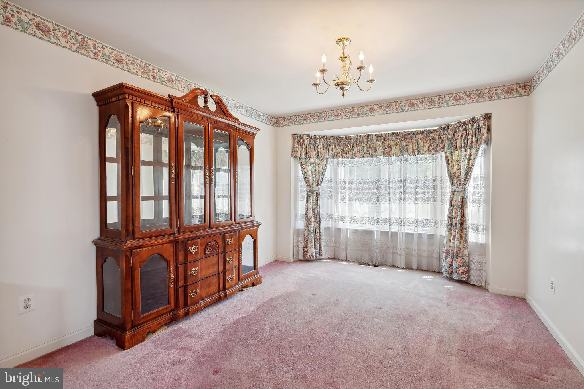 HOLLY HILL FARM - Residential