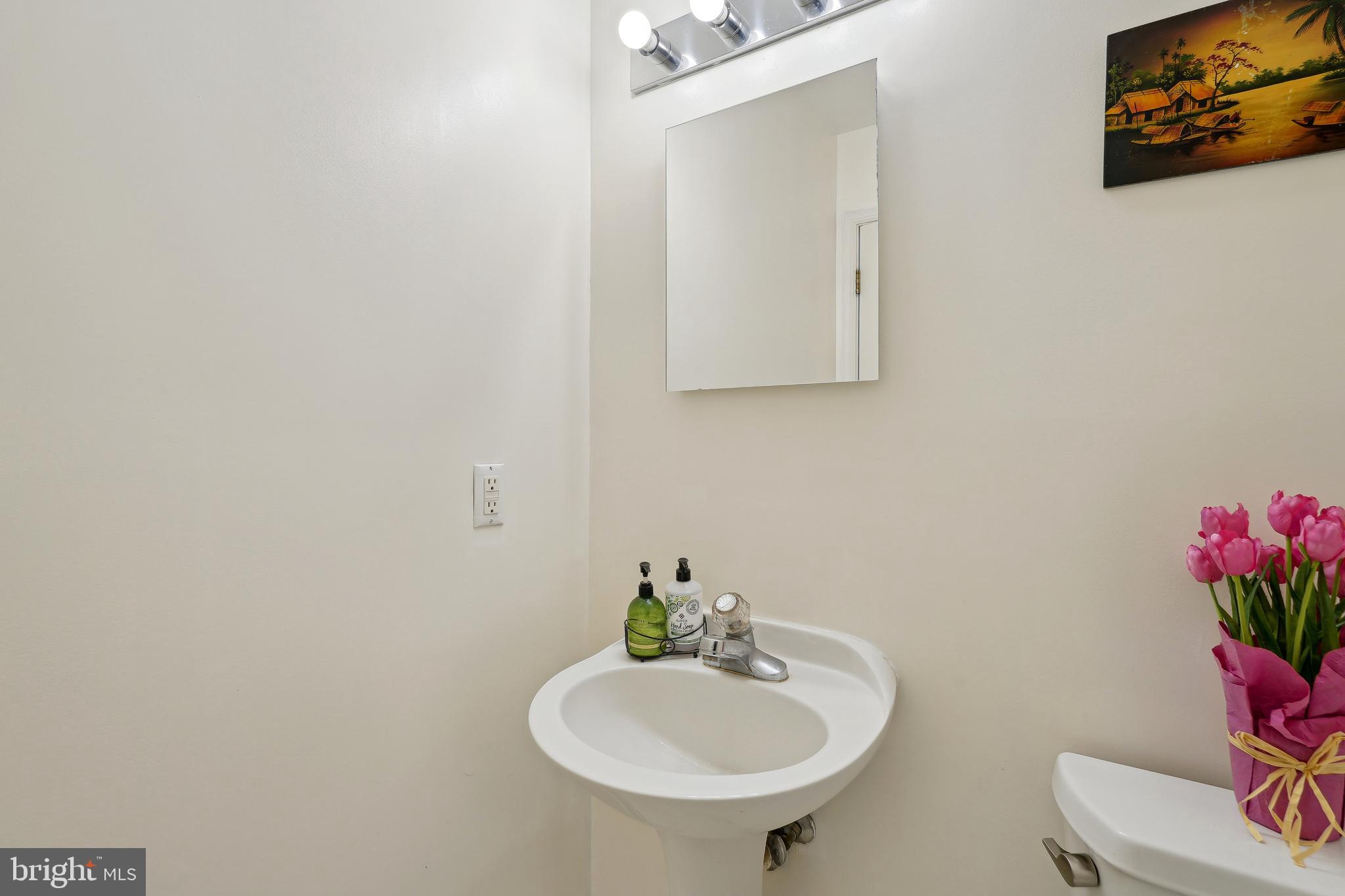 HOLLY HILL FARM - Residential