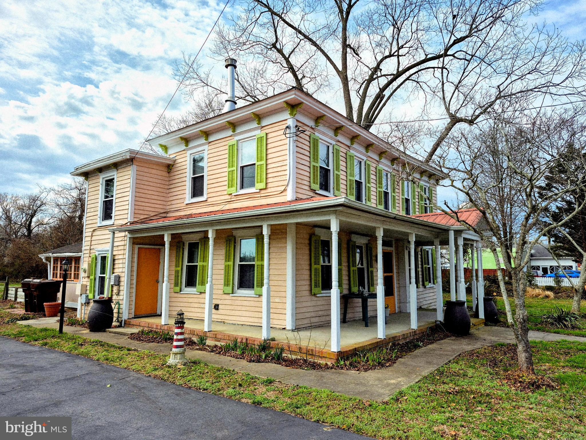 FRANKFORD - Residential