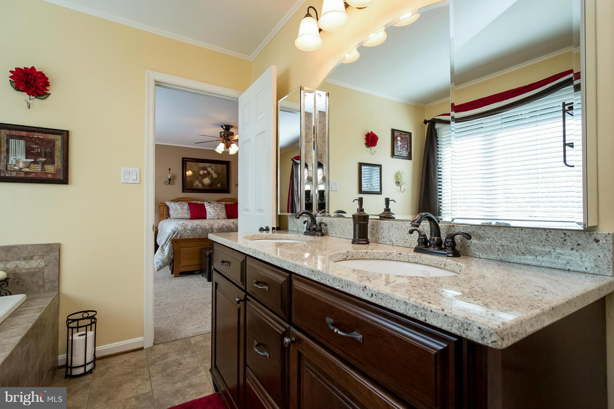 KINGS GRANT LA PLATA - Residential