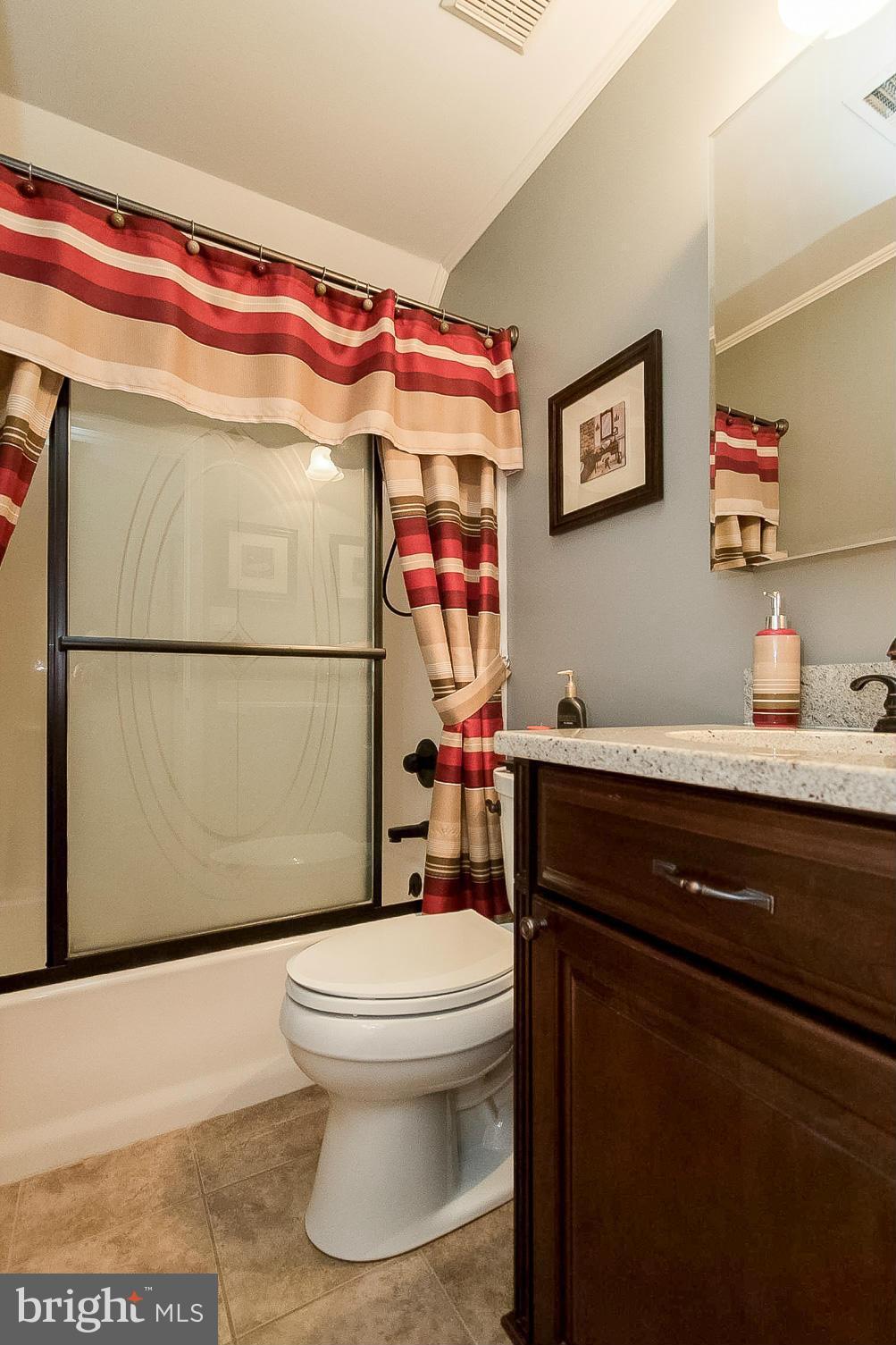 KINGS GRANT LA PLATA - Residential