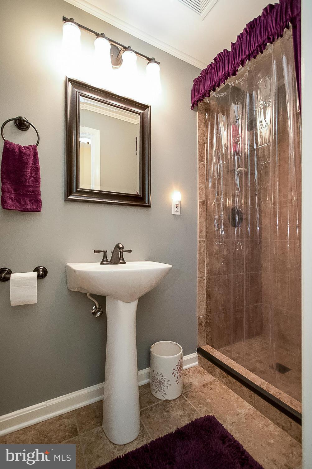 KINGS GRANT LA PLATA - Residential