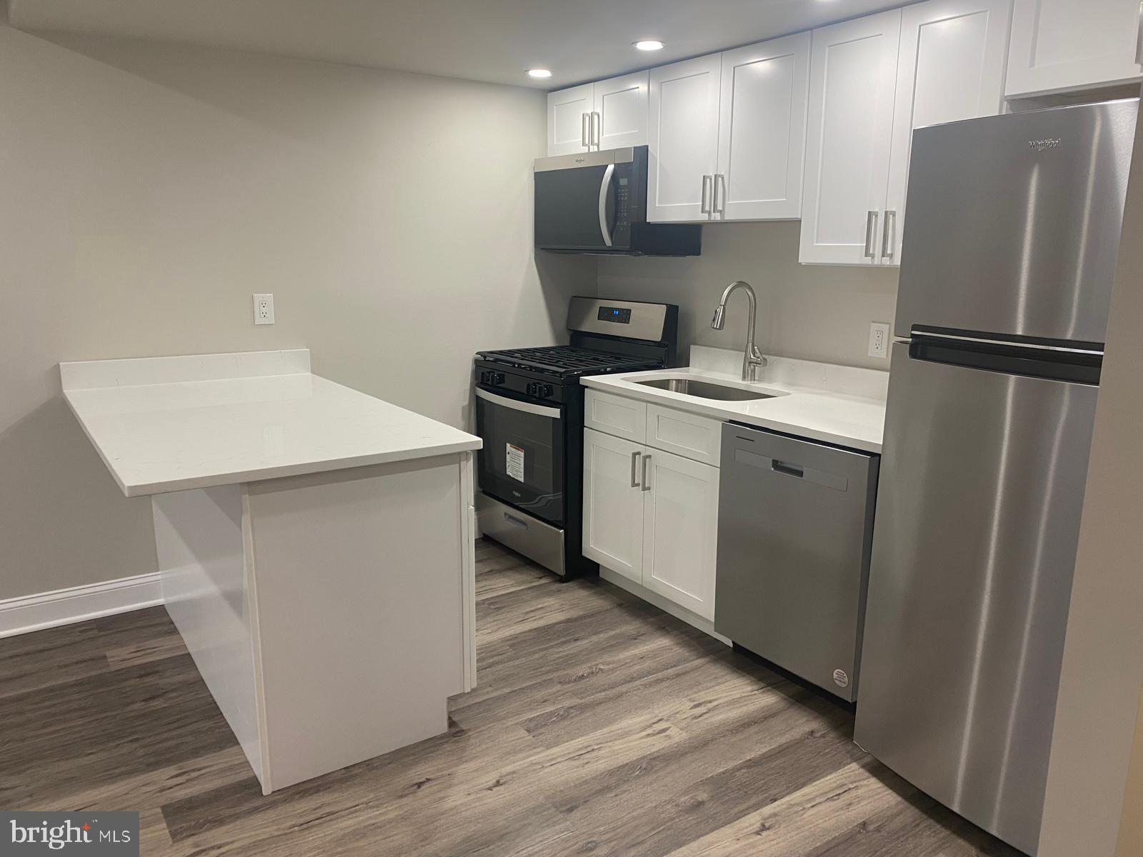 FAIRFAX HERITAGE - Residential